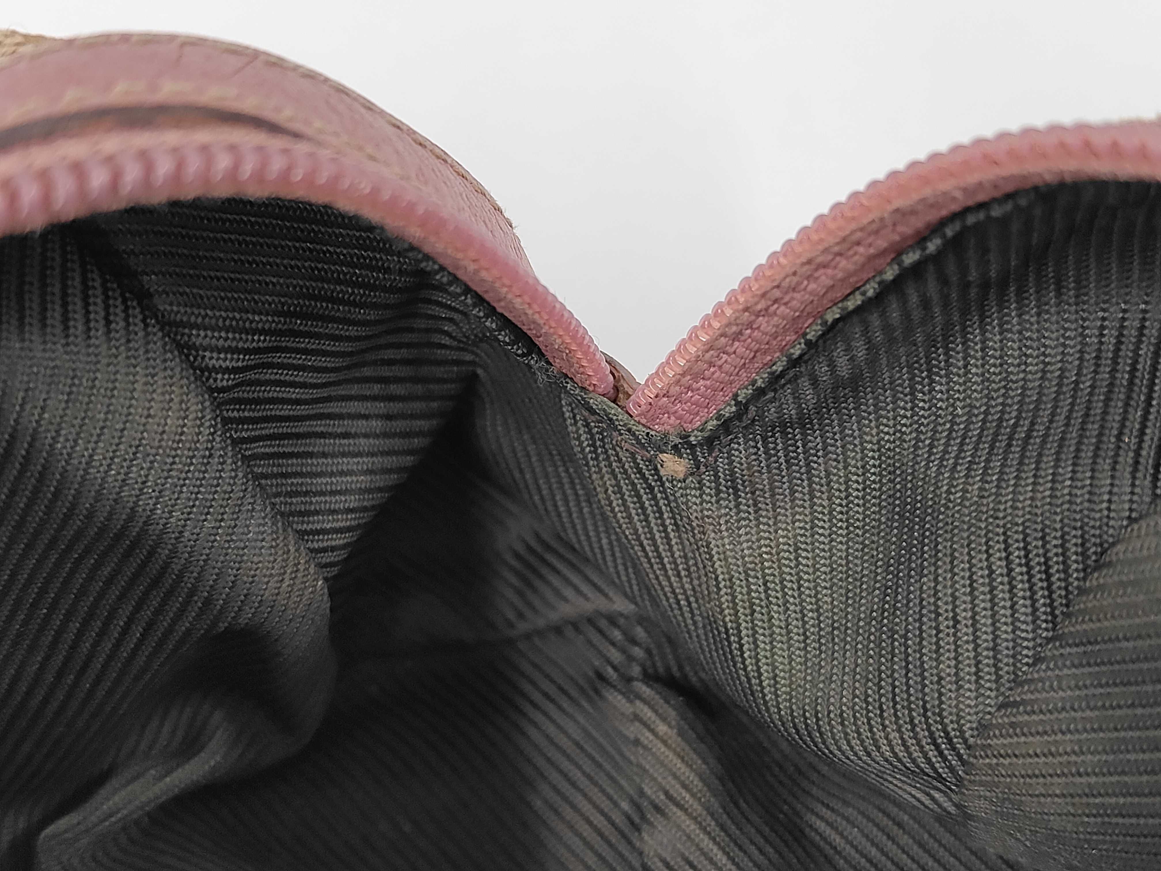 GG Canvas Pouch — view 9