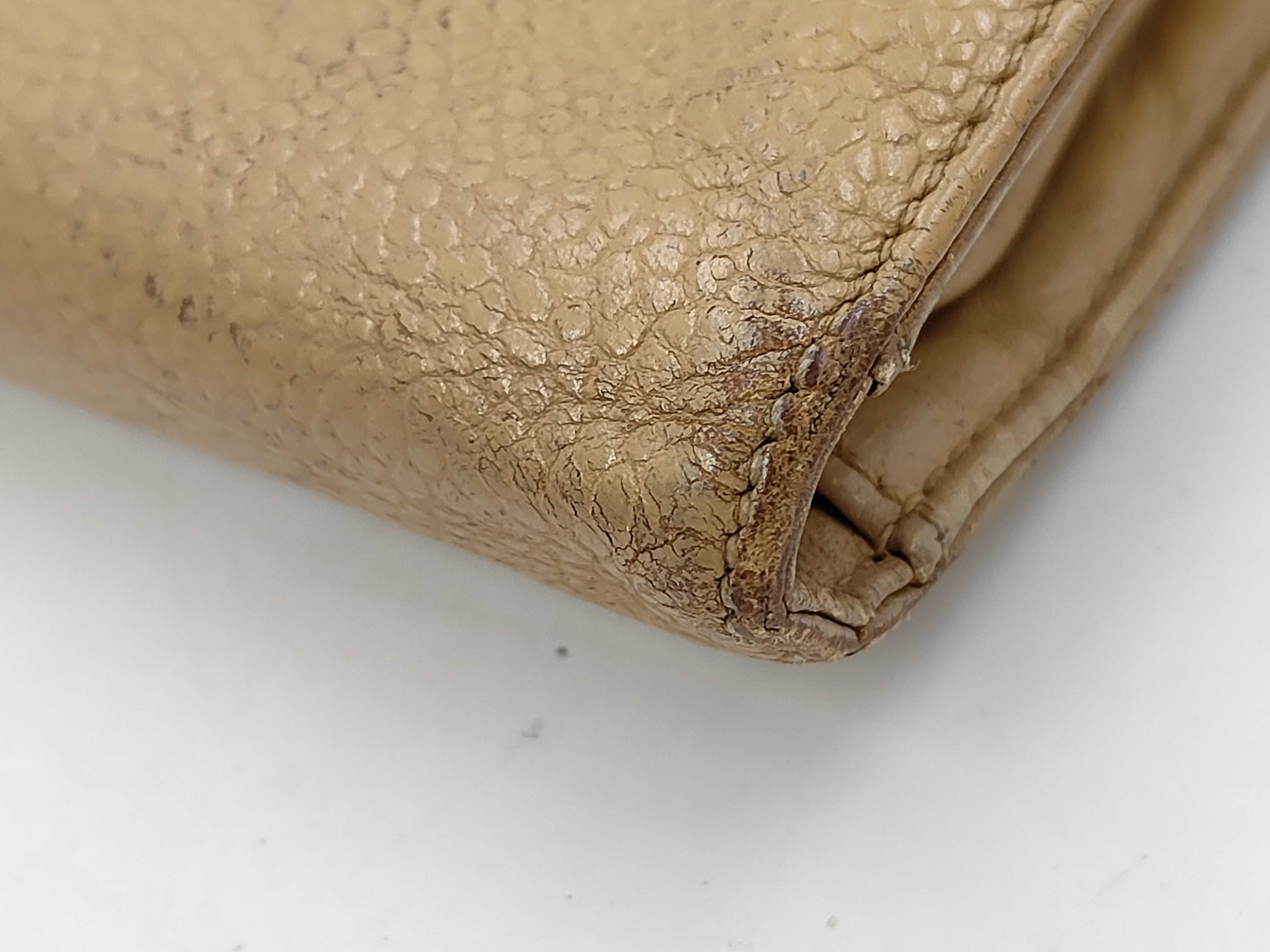 Coco Mark Caviar Skin Bi-fold Long Wallet — view 3
