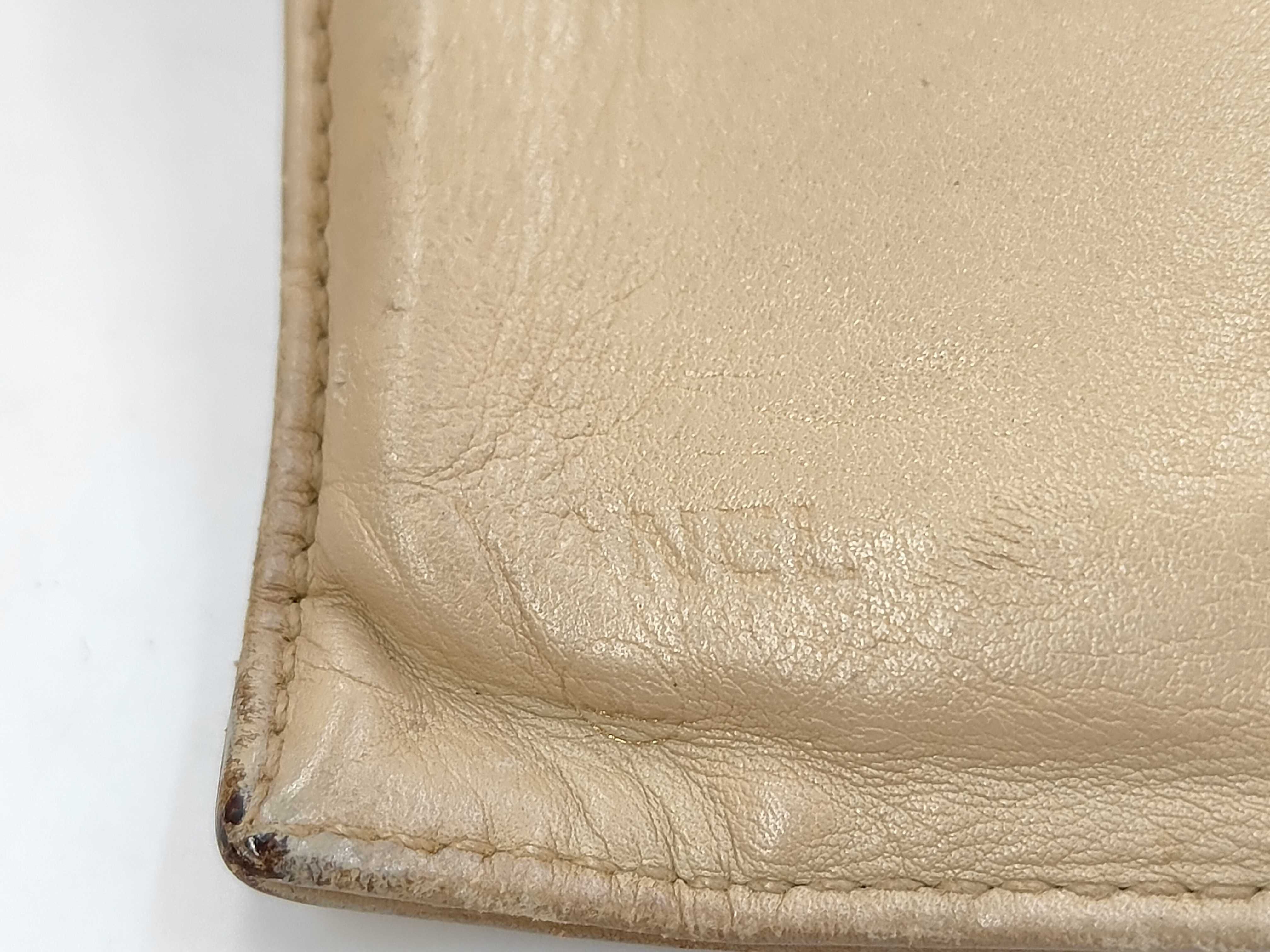 Coco Mark Caviar Skin Bi-fold Long Wallet — view 10