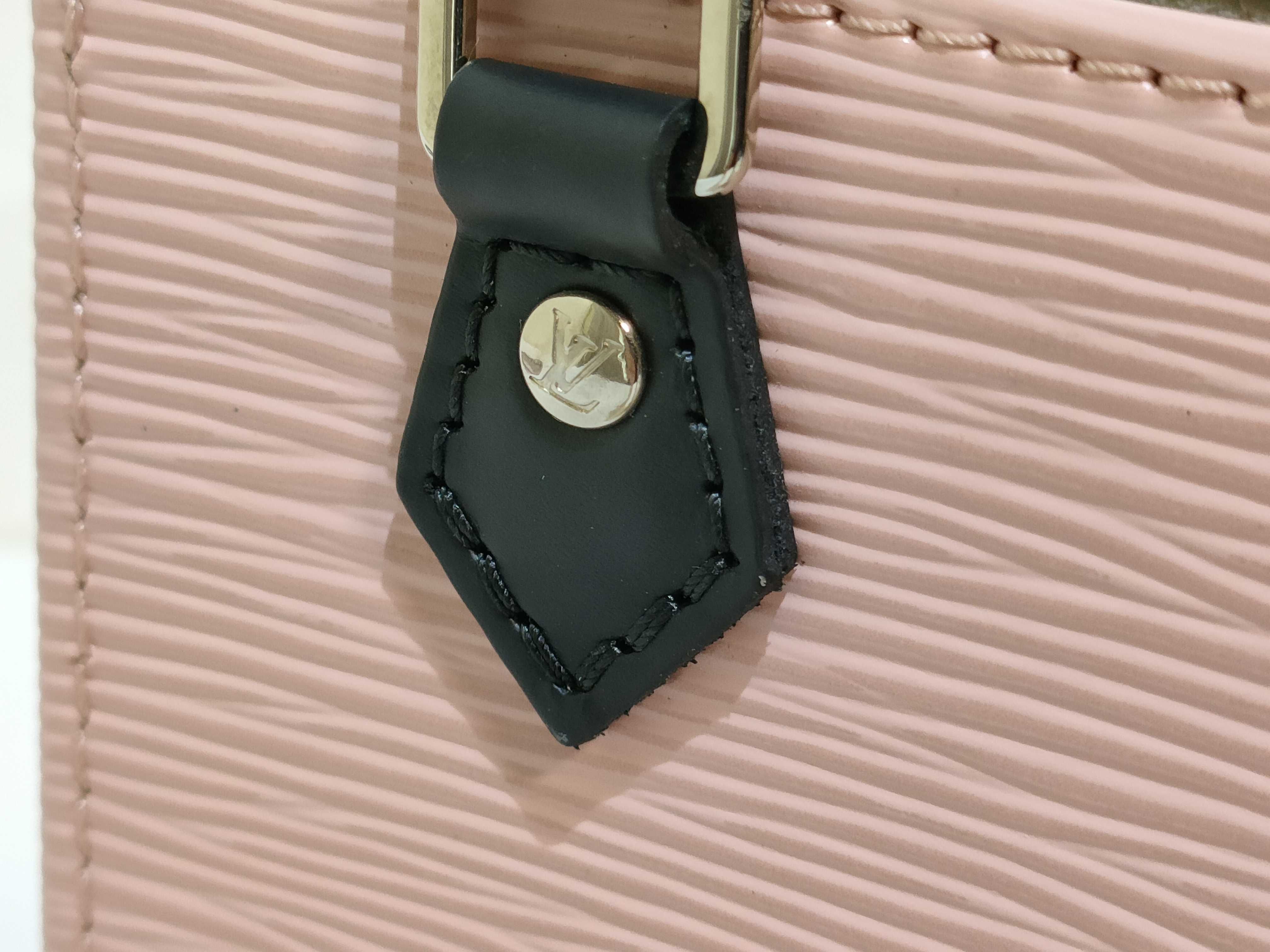 Epi Louis Vuitton Tote Bag — view 14