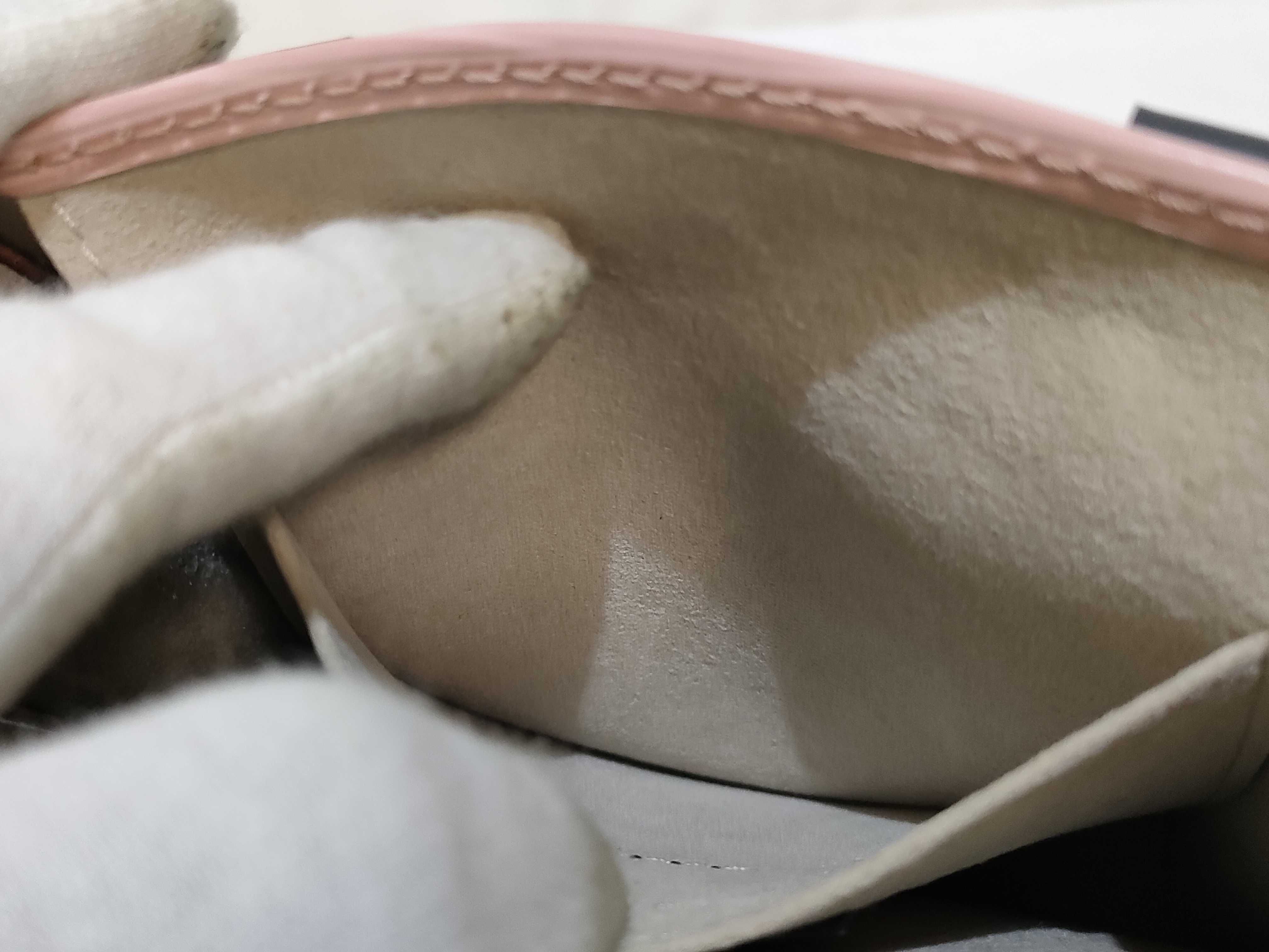 Epi Louis Vuitton Tote Bag — view 9