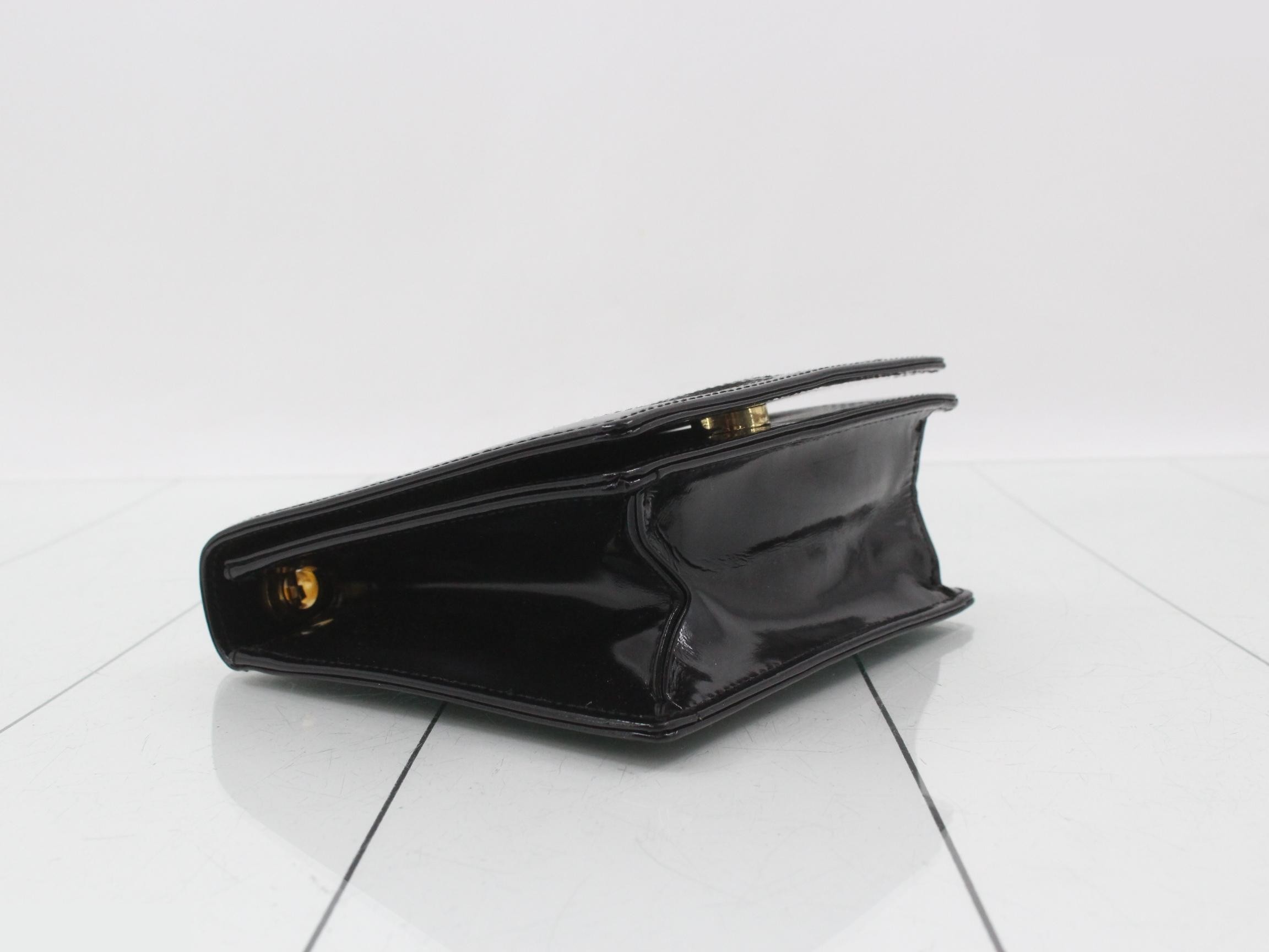 4G logo, chain, other lines, bags/shoulder bags — view 5