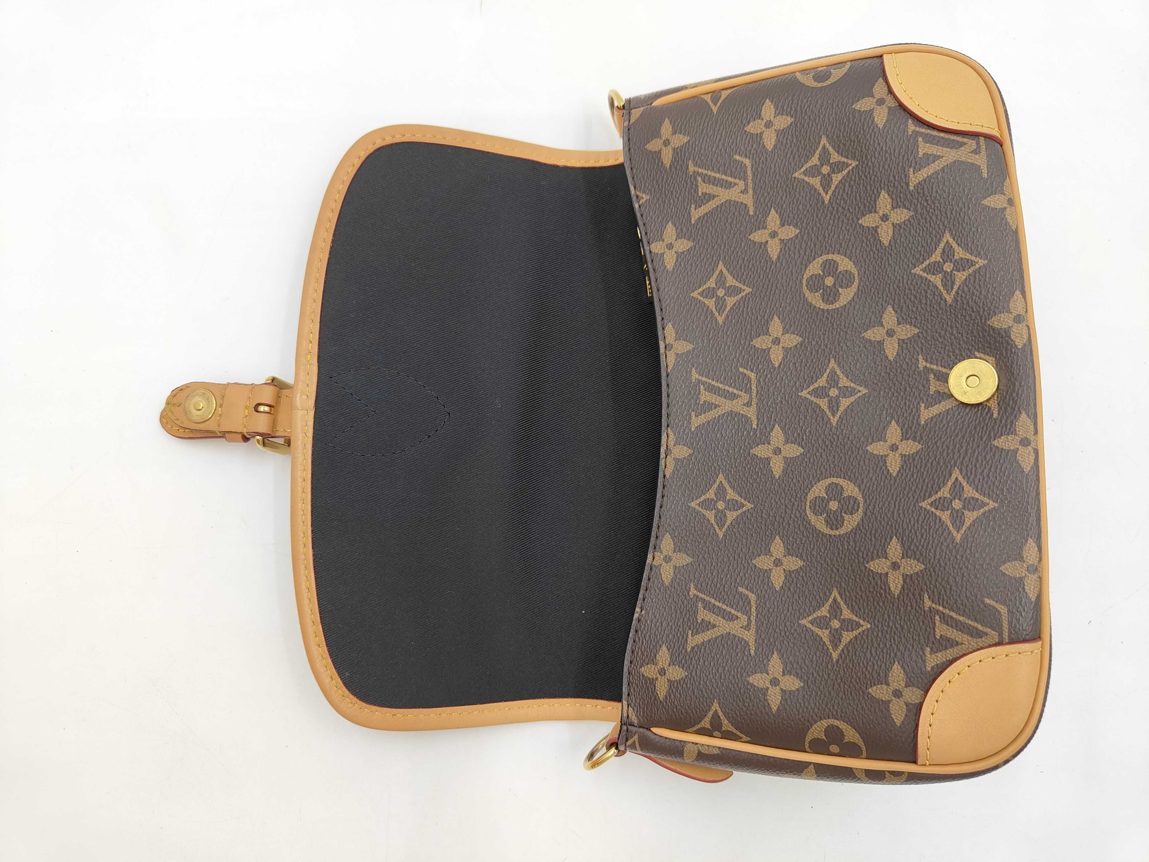 Monogram Diane NM PM Shoulder Bag — view 11
