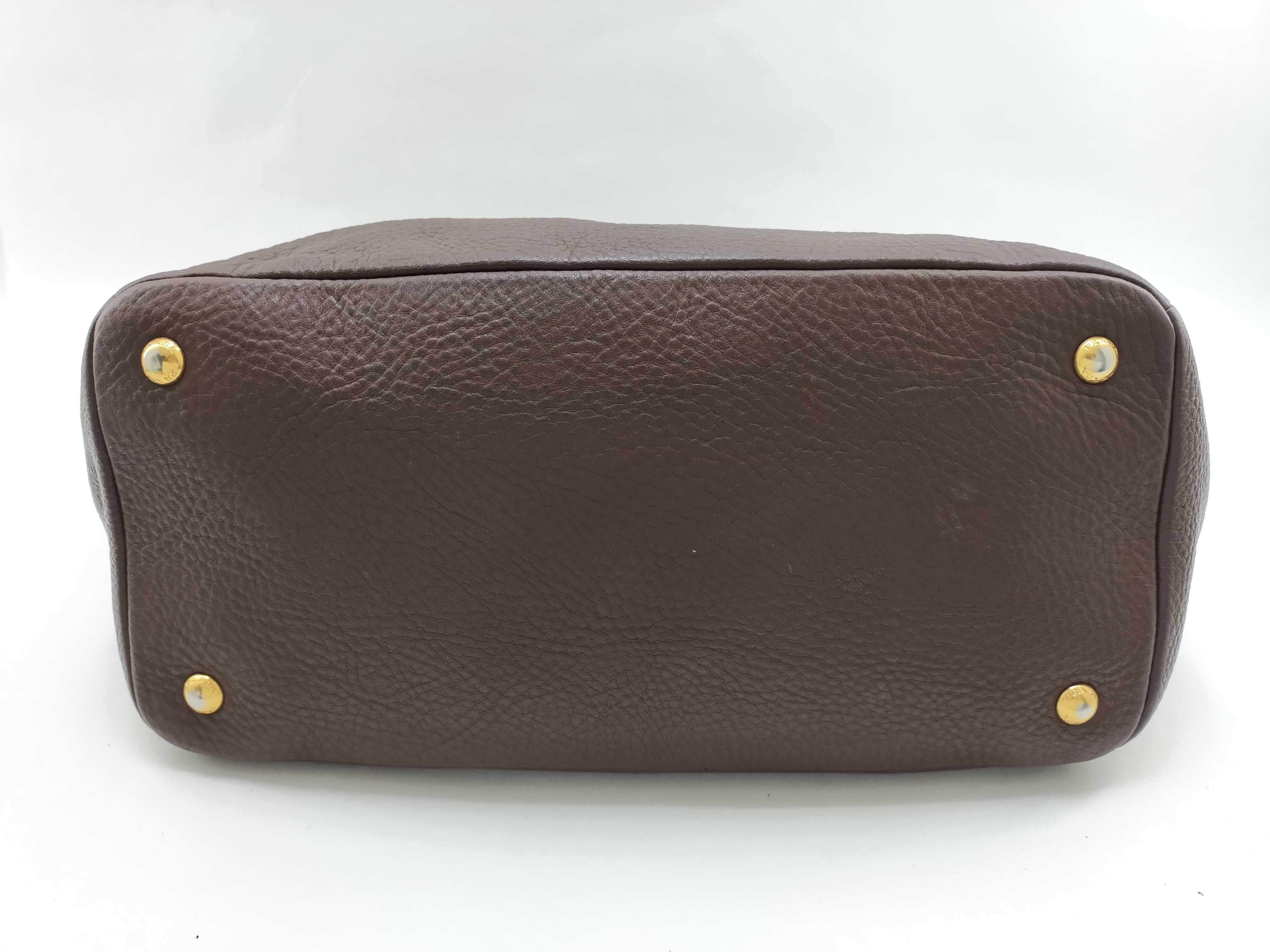 Vitello Daino Leather Hobo Bag Shoulder Bag — view 5