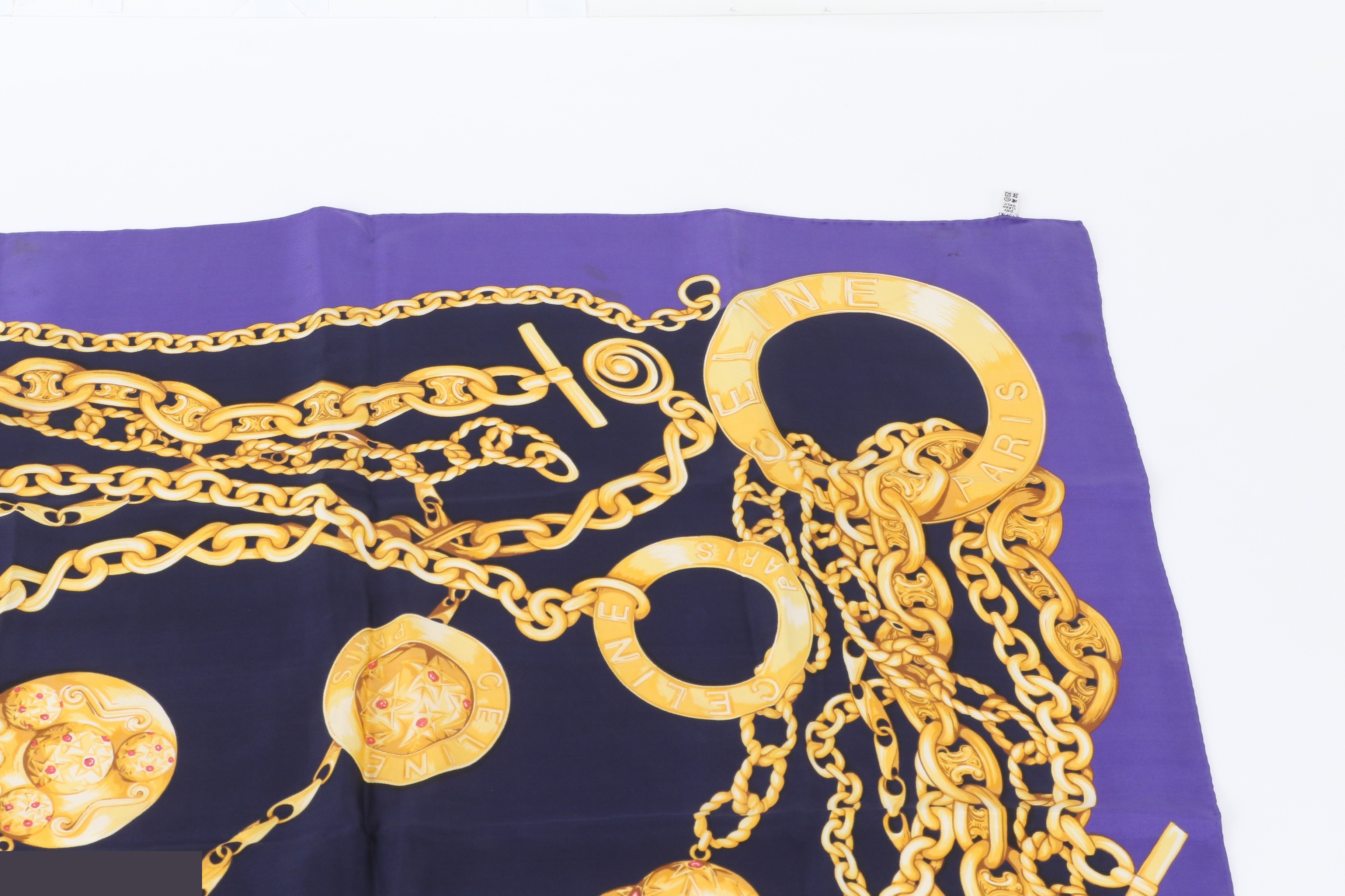 Scarf with tags — view 2