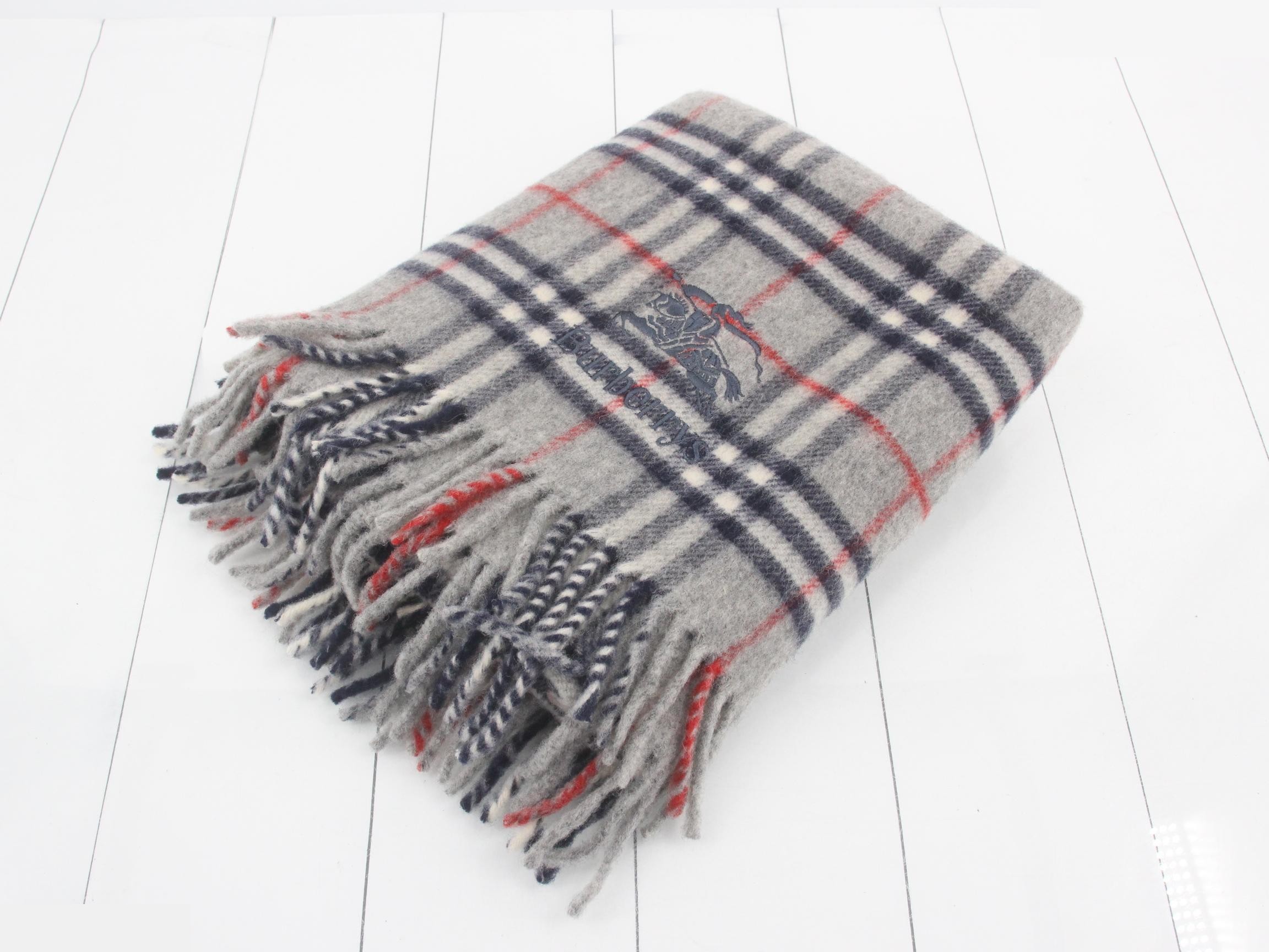 Tag attached. Burberry Nova Check lap blanket/shawl, gray.