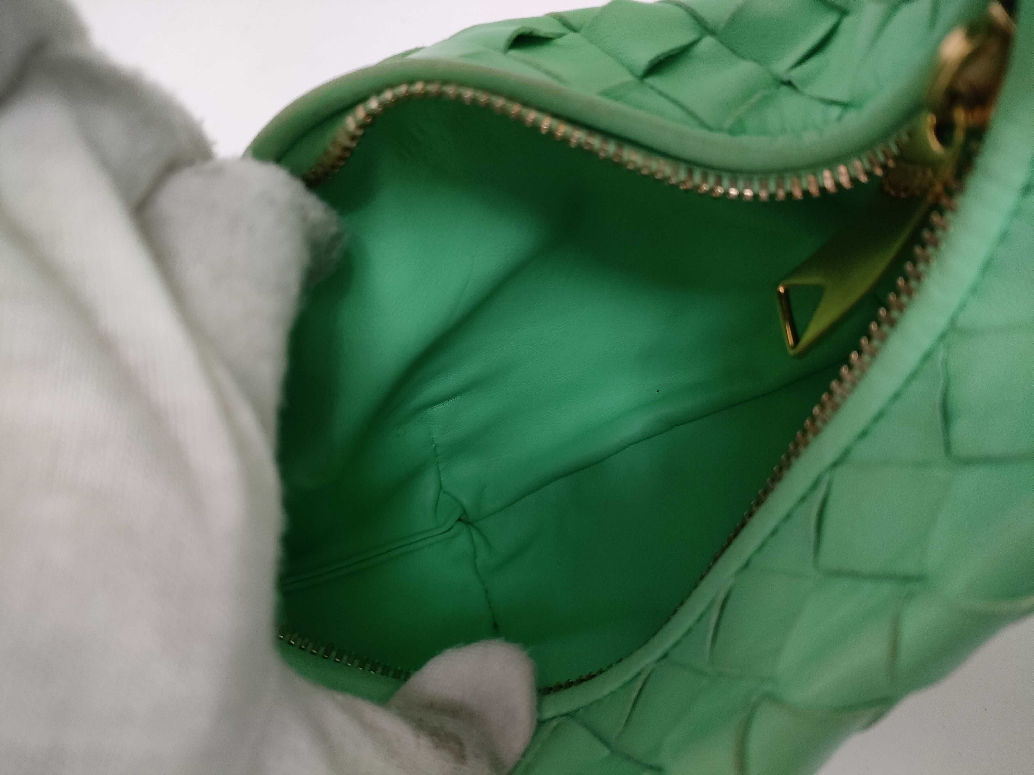 Intrecciato Bottega Veneta Mini The Jodie Intrecciato Leather Handbag Light Green Handbag — view 9