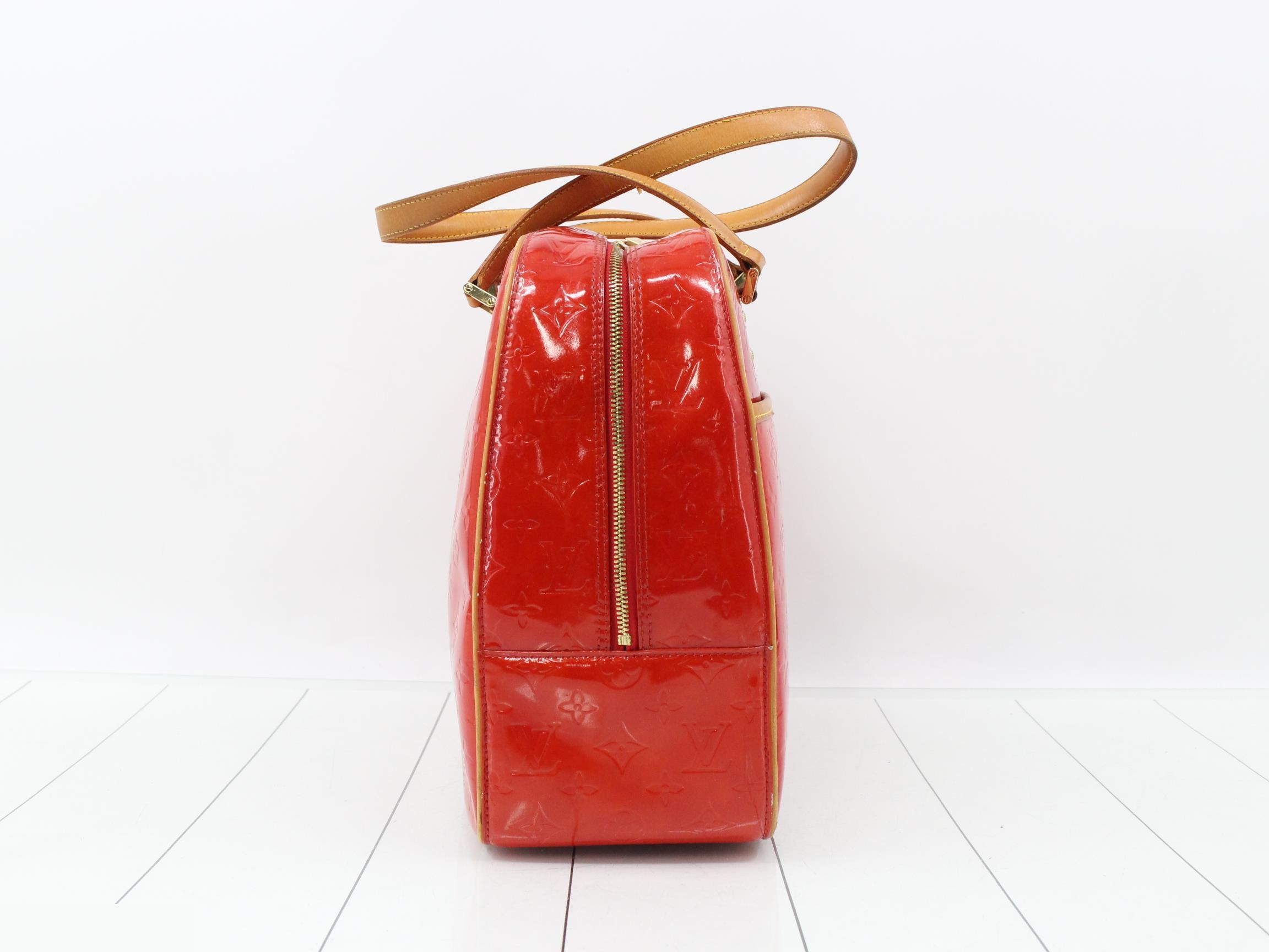 Vernis Sutton Rouge Handbag — view 4
