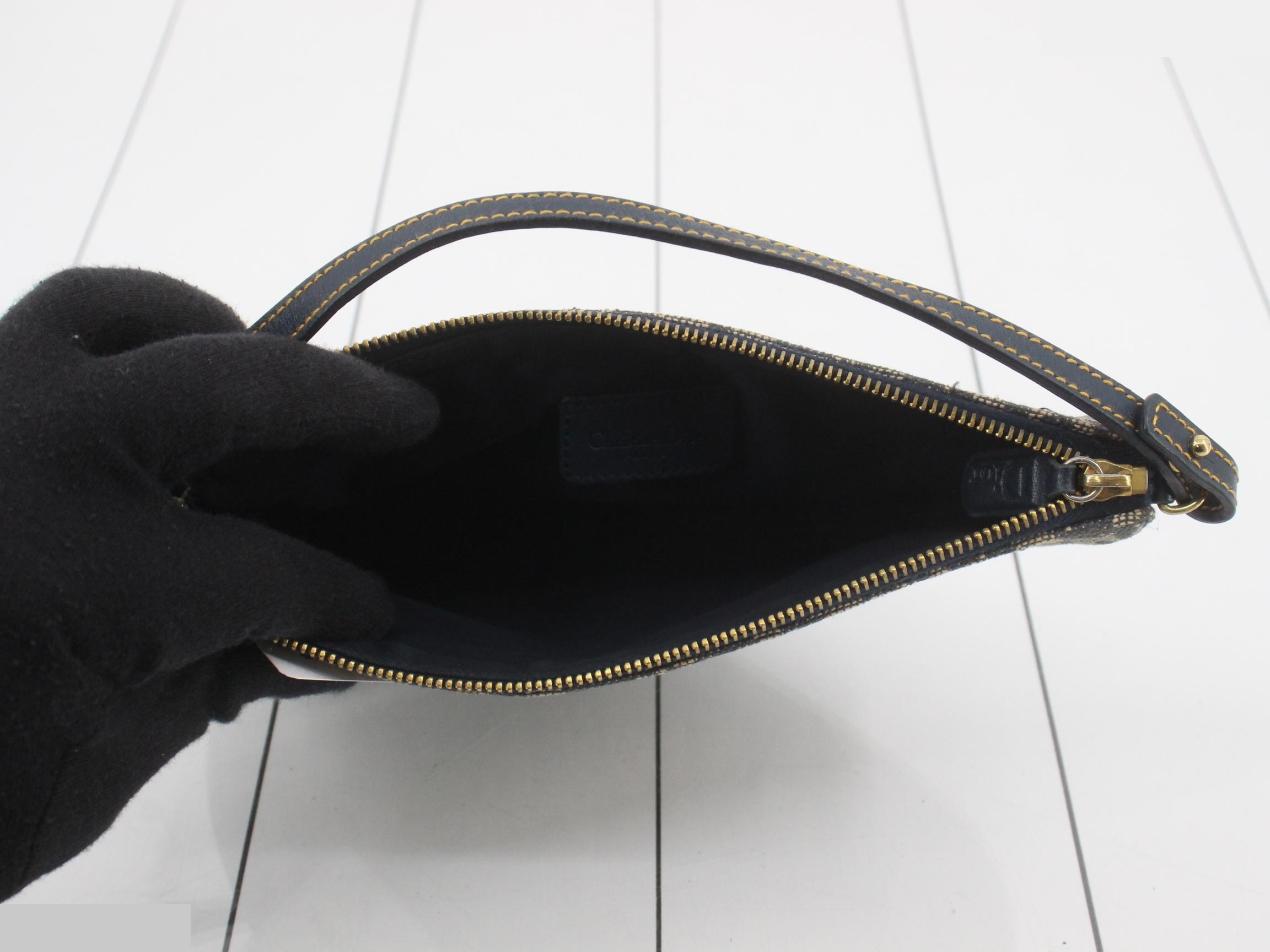 Trotter Saddlebag Pouch — view 4