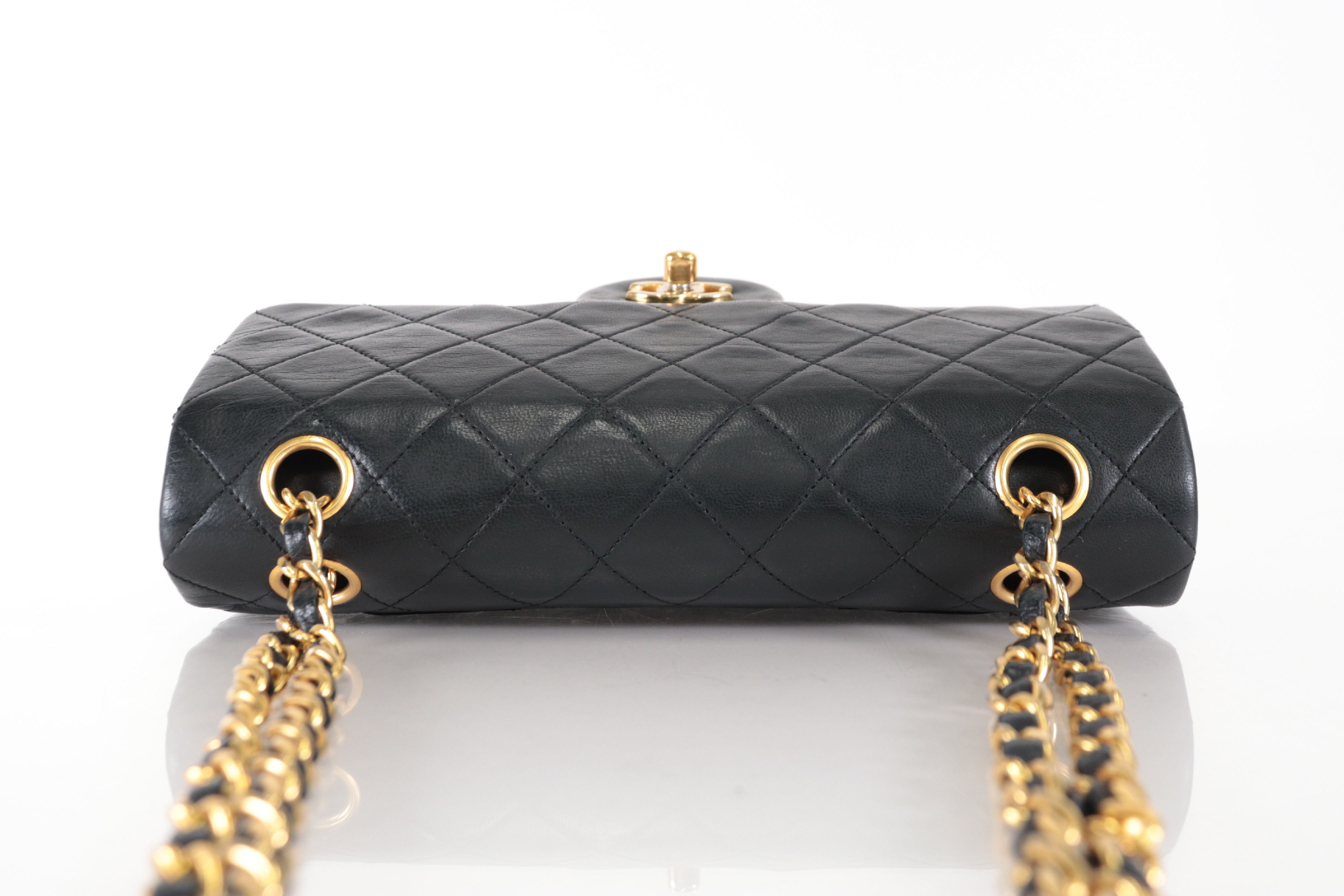 W-Flap 23 Lambskin Chain Shoulder Bag (Series 1) — view 6