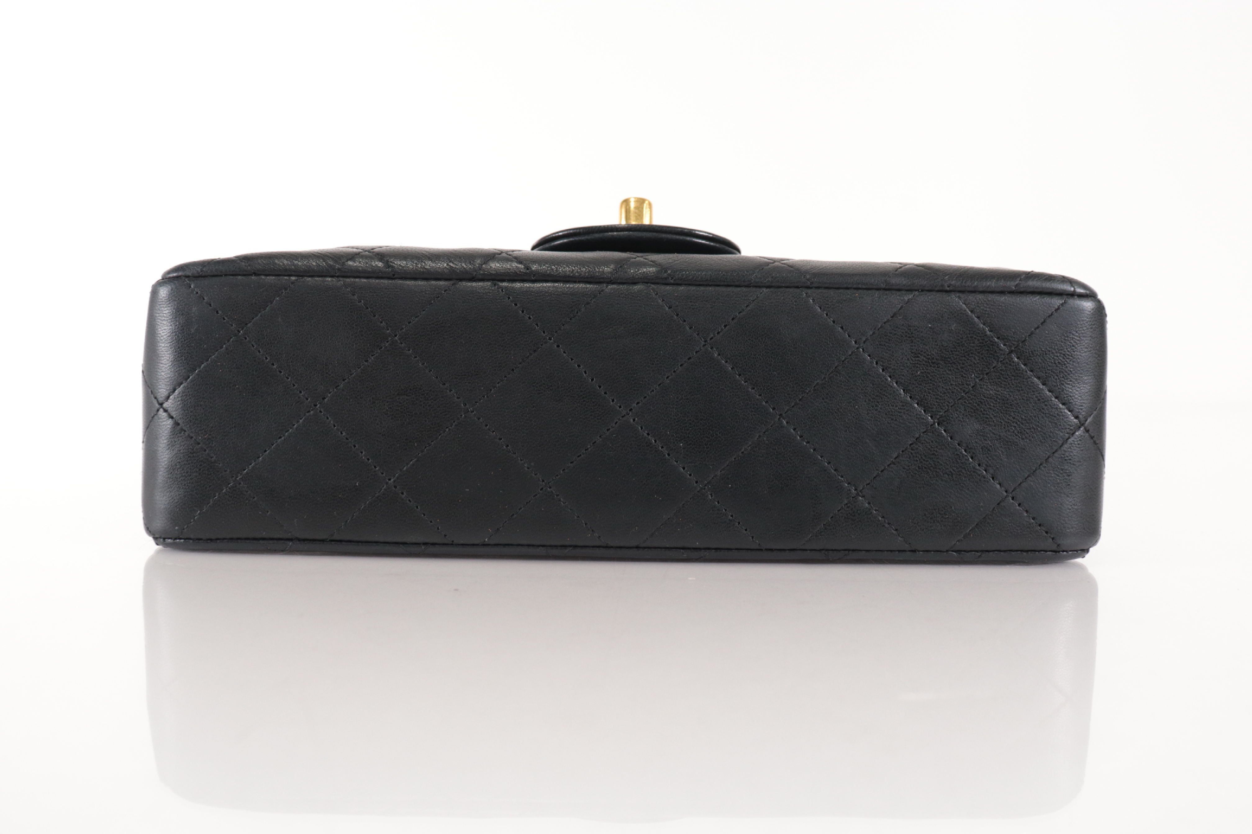 W-Flap 23 Lambskin Chain Shoulder Bag (Series 1) — view 7