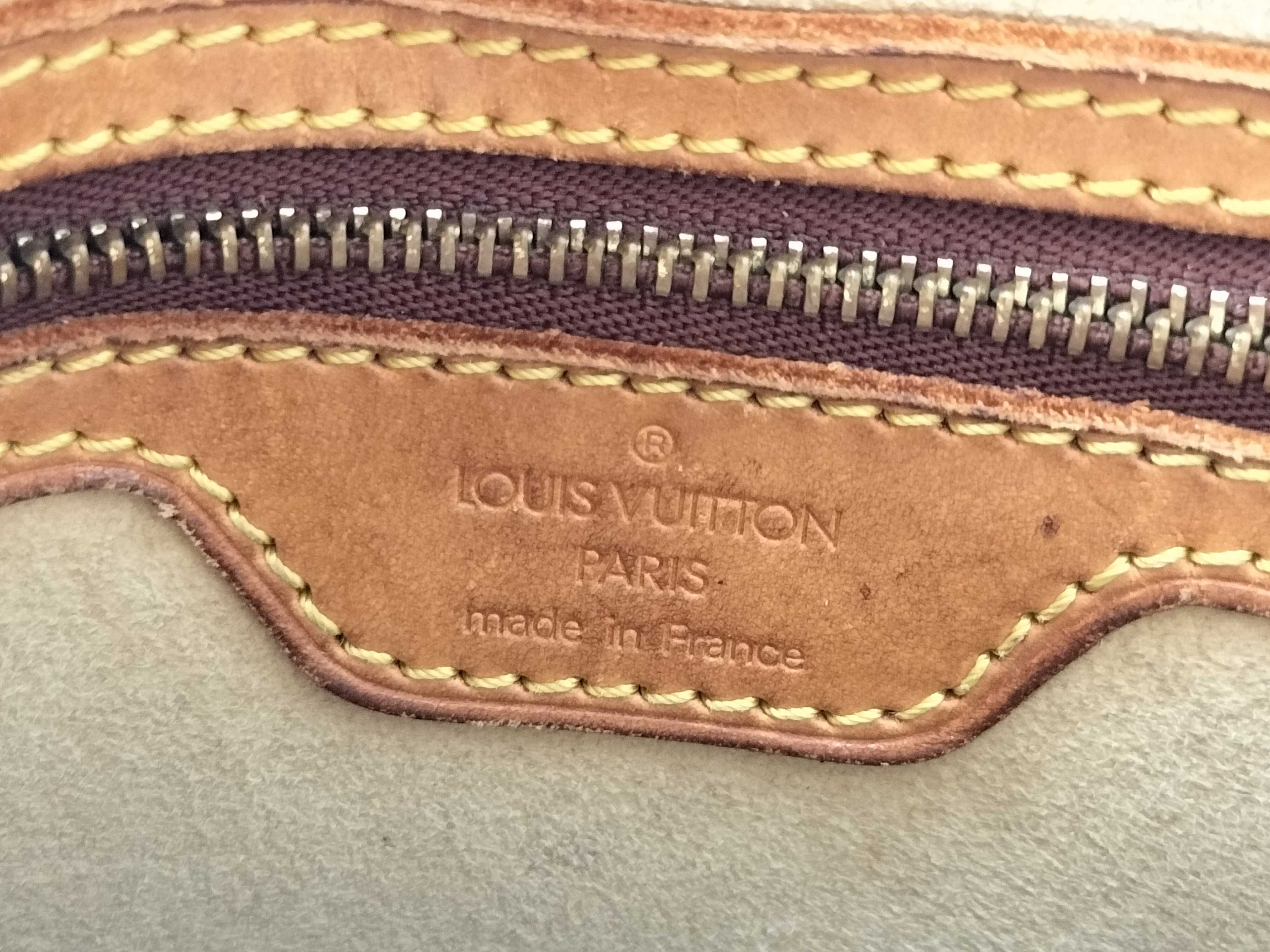 Monogram M51146 Looping MM Shoulder Bag — view 13