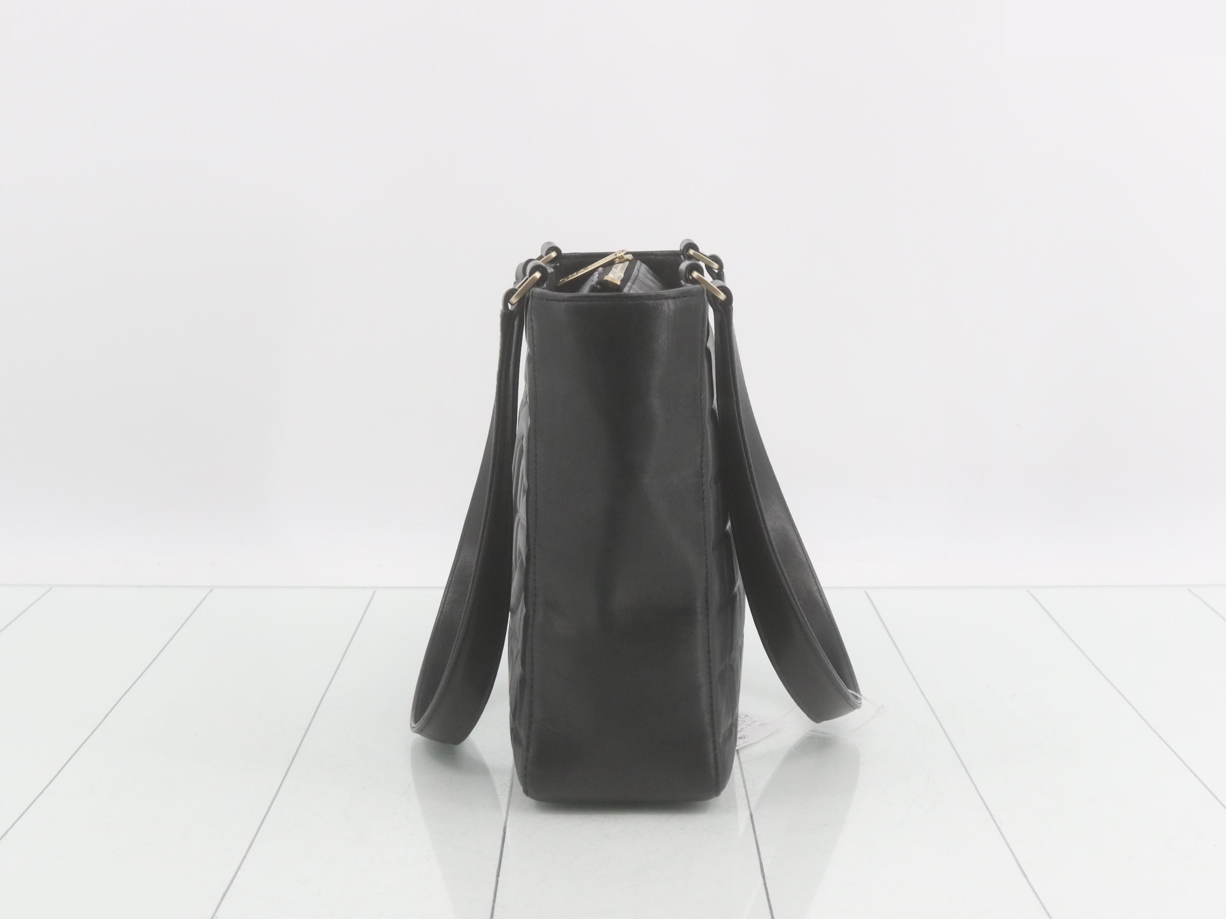Chocolate Bar Classic Shopper Tote, Rum, Black, Series 8, 24 x 21 x 8 cm — view 3