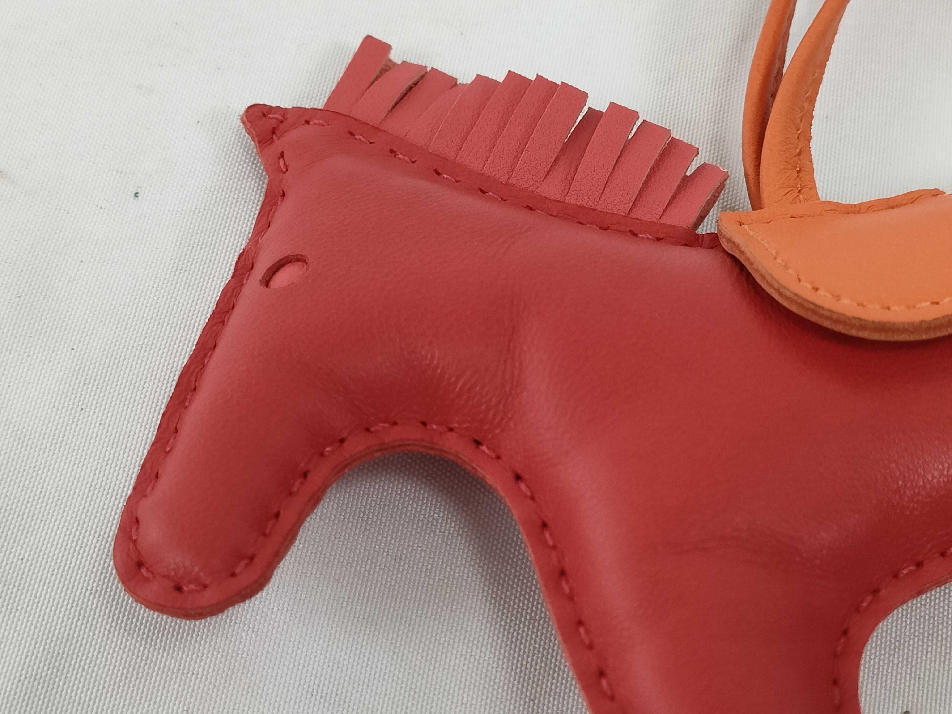 Rodeo MM Agneau Milo Red Orange Pink Key Case/Keychain — view 4