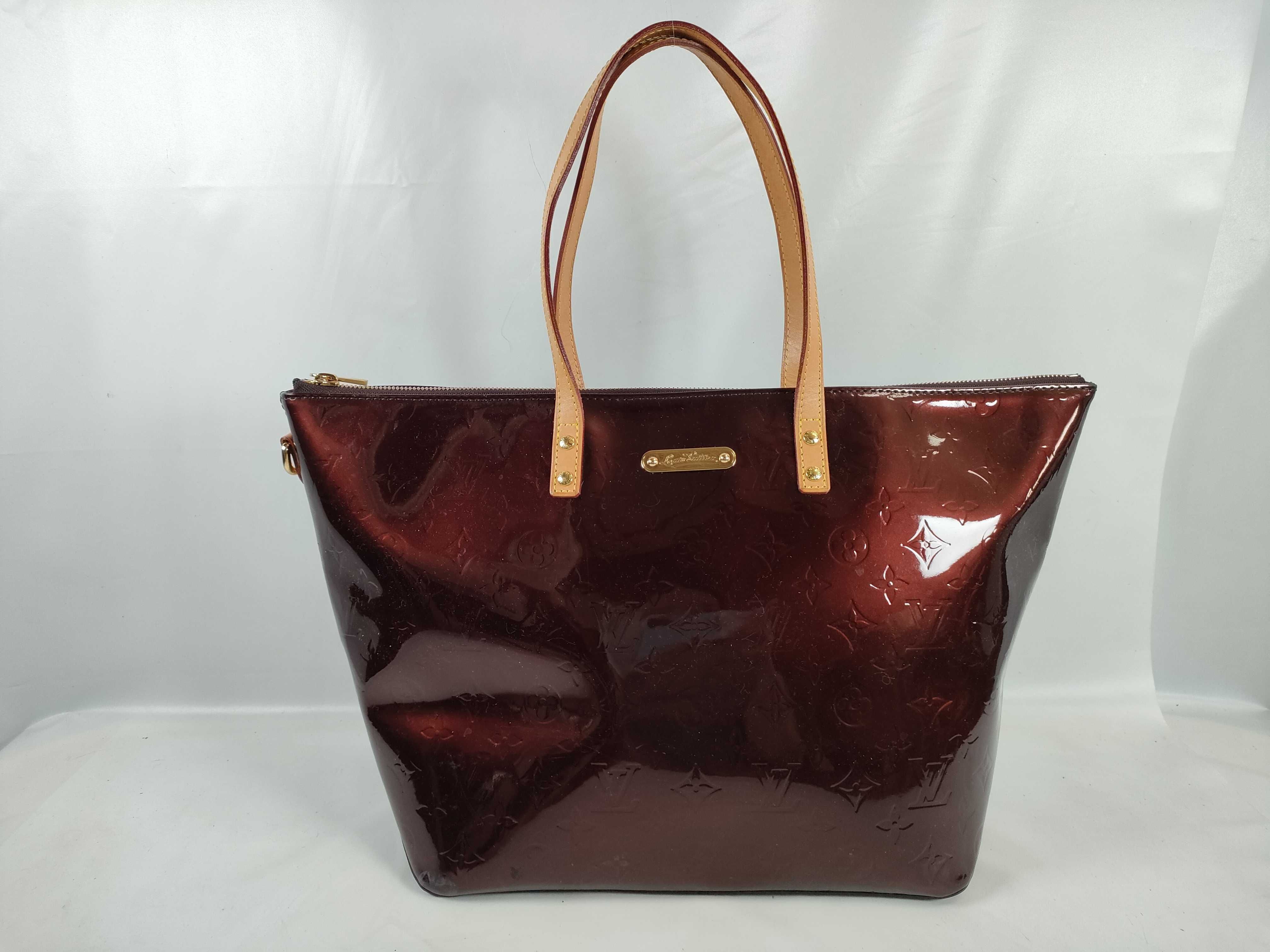 Vernis M93589 Vervue GM Amarante Tote Bag