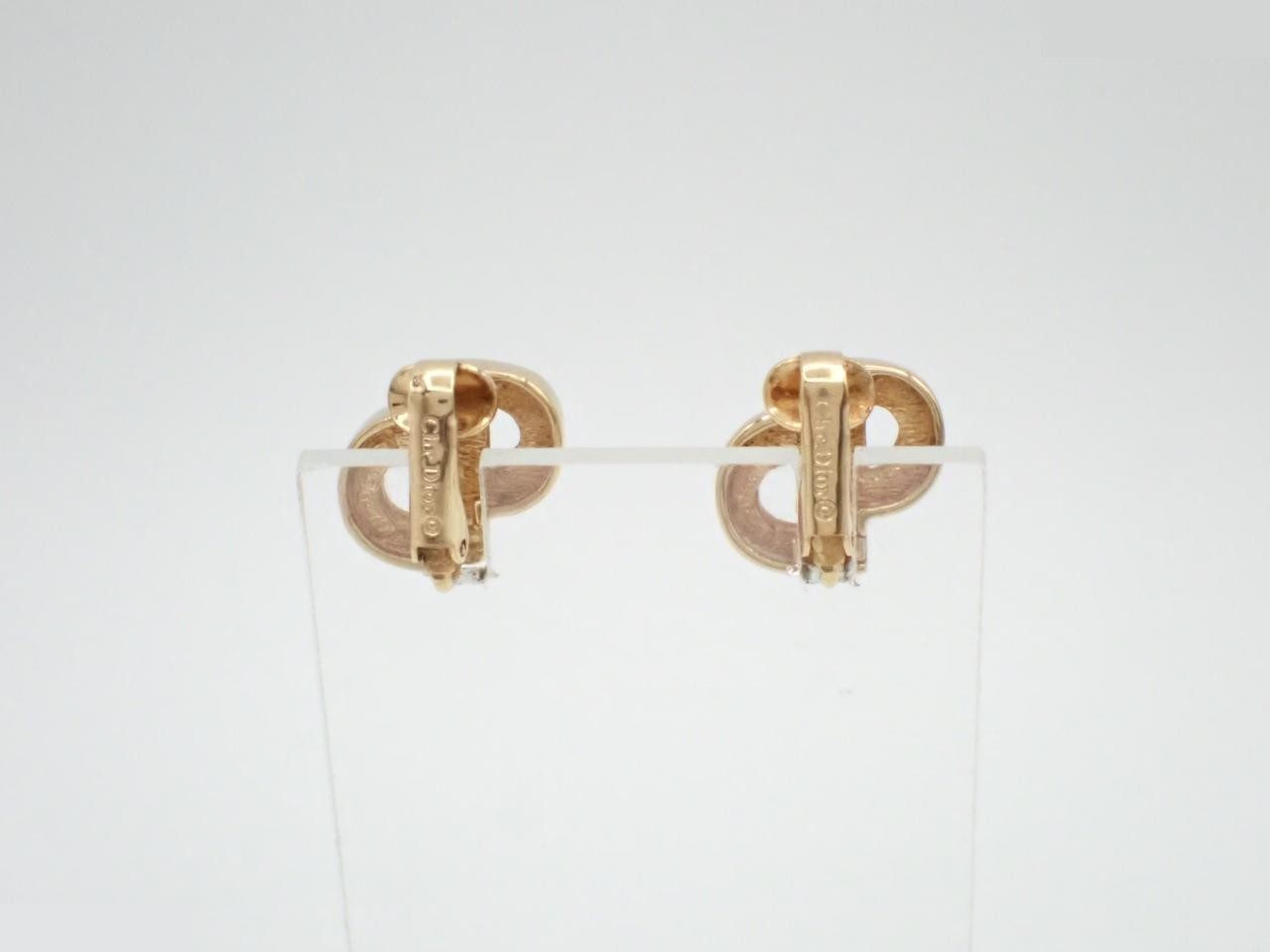 Other lines: Precious metals and earrings — view 2