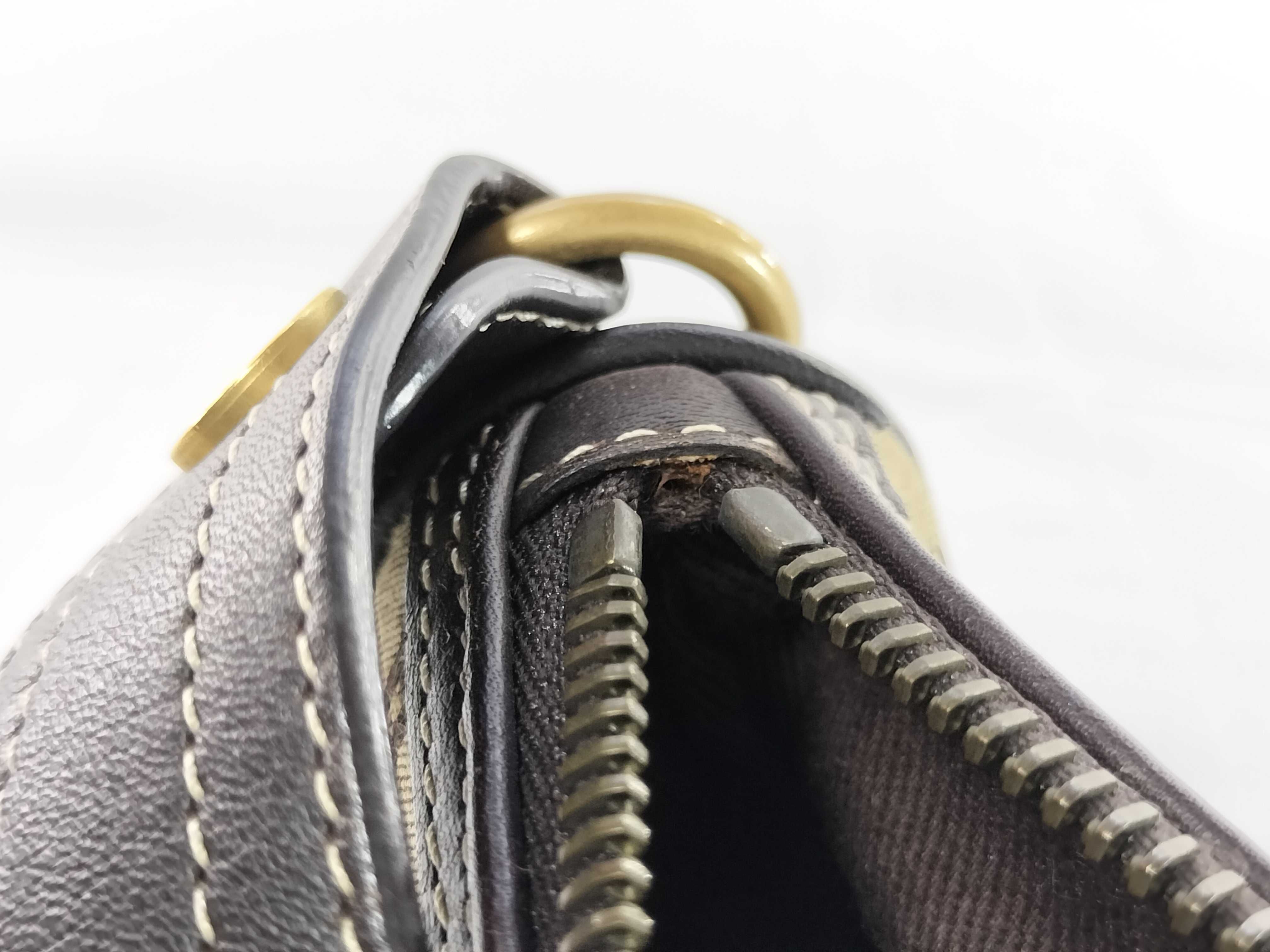 One-Shoulder Shoulder Bag — view 13