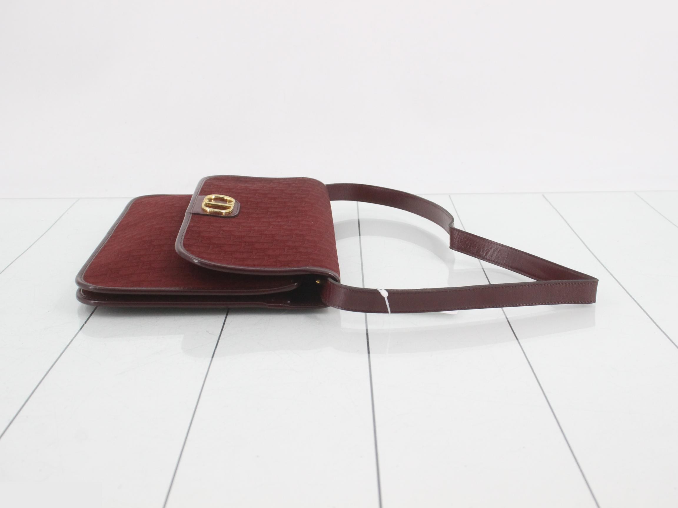 Trotter (bag) - Shoulder bag - Red — view 3