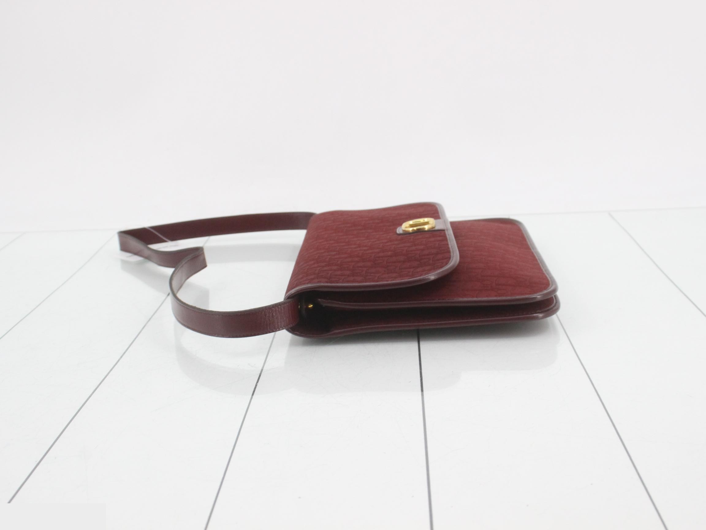 Trotter (bag) - Shoulder bag - Red — view 4