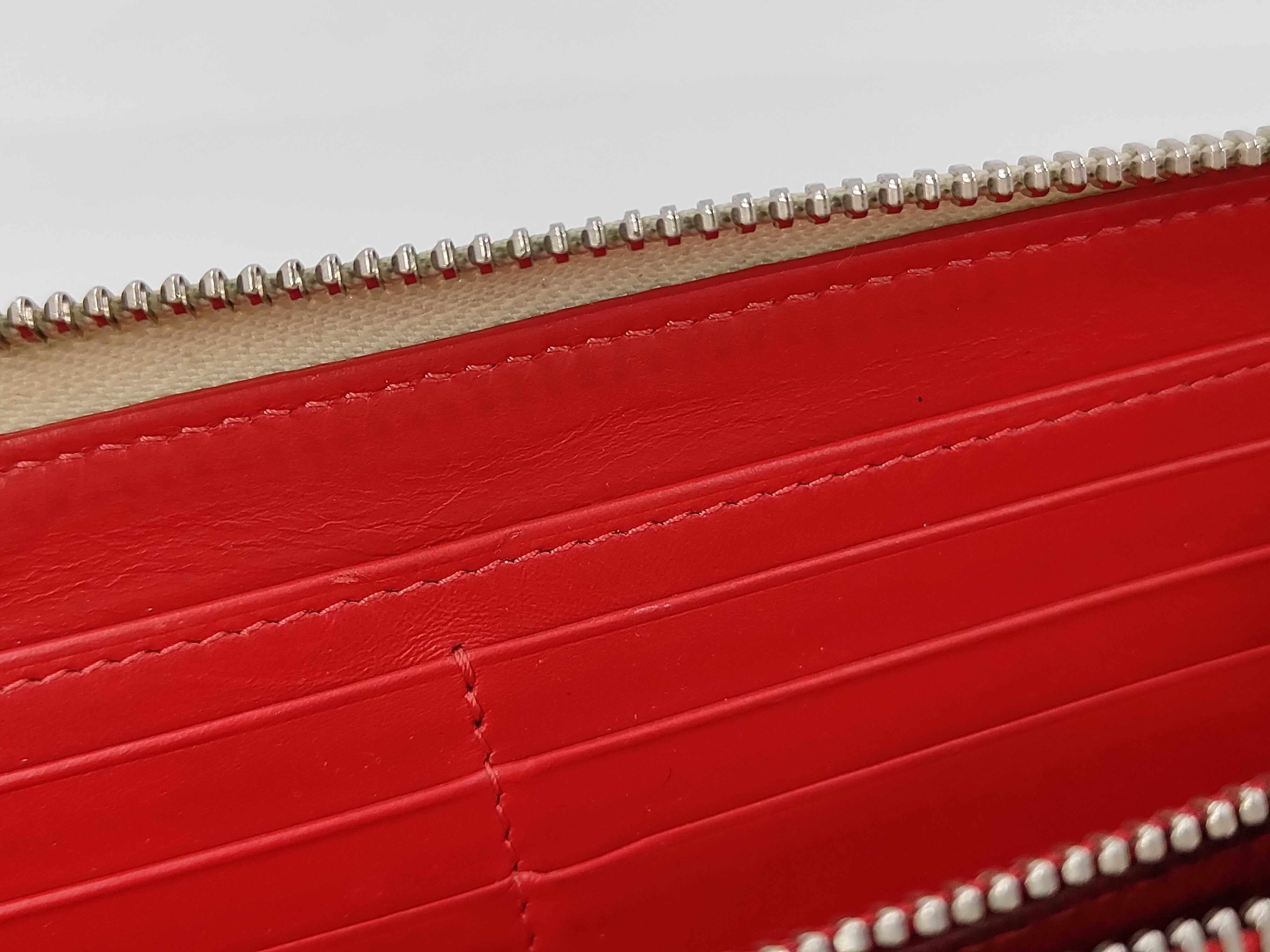 wallet — view 6