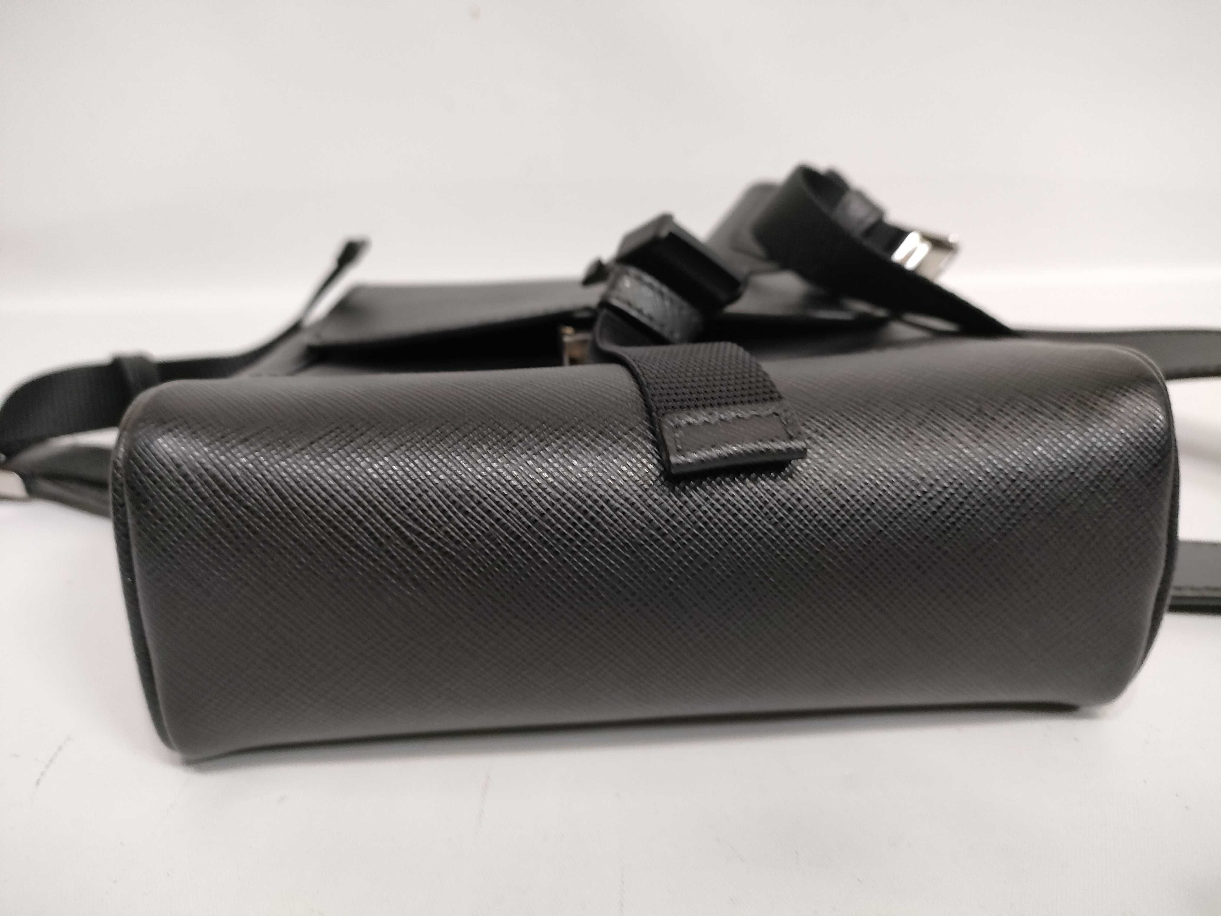 Saffiano Travel Triangle Logo Shoulder Bag 2VD019 Accessories: Guarantee Card Shoulder Bag — view 7