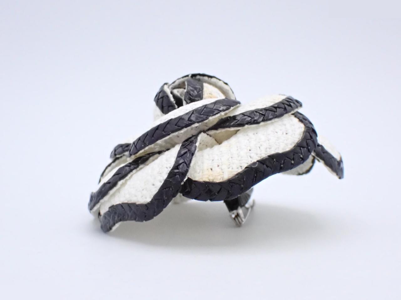 Camellia tweed brooch/corsage — view 3