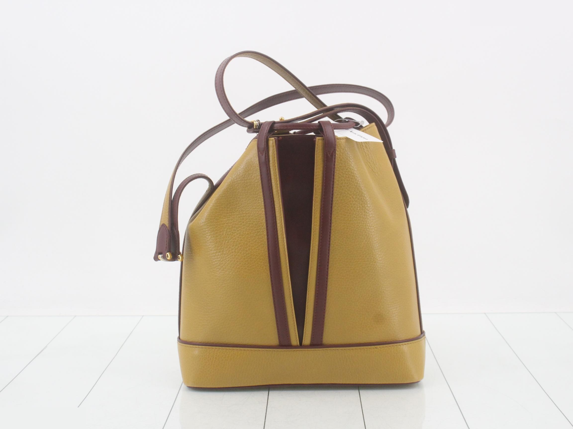 Leather shoulder bag, brown — view 2