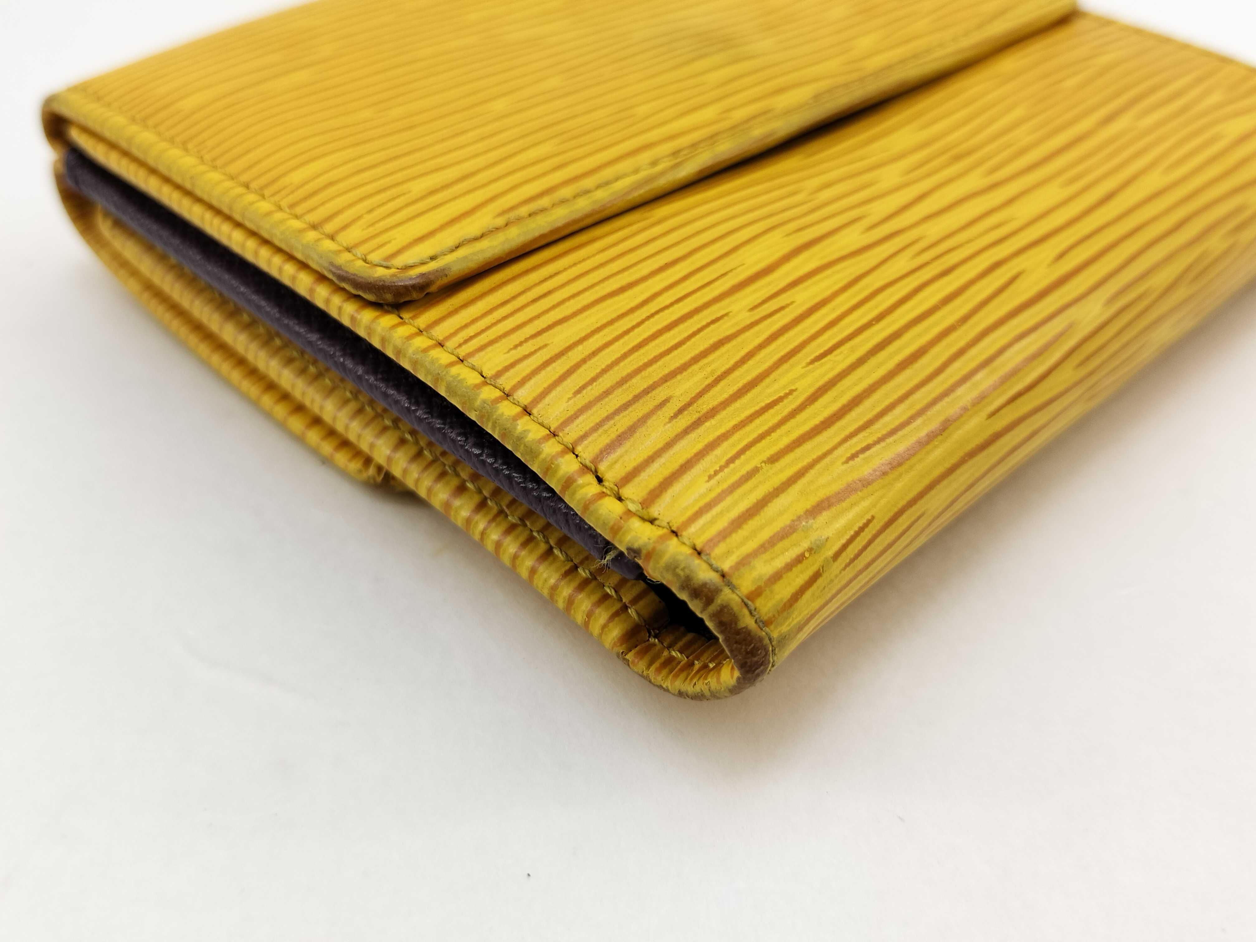 Epi / Epi / Portemonnaie Billet Carte Credit / M63489 / SP1001 / Folding Wallet / Leather Wallet — view 6