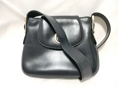 One-Shoulder Shoulder Bag