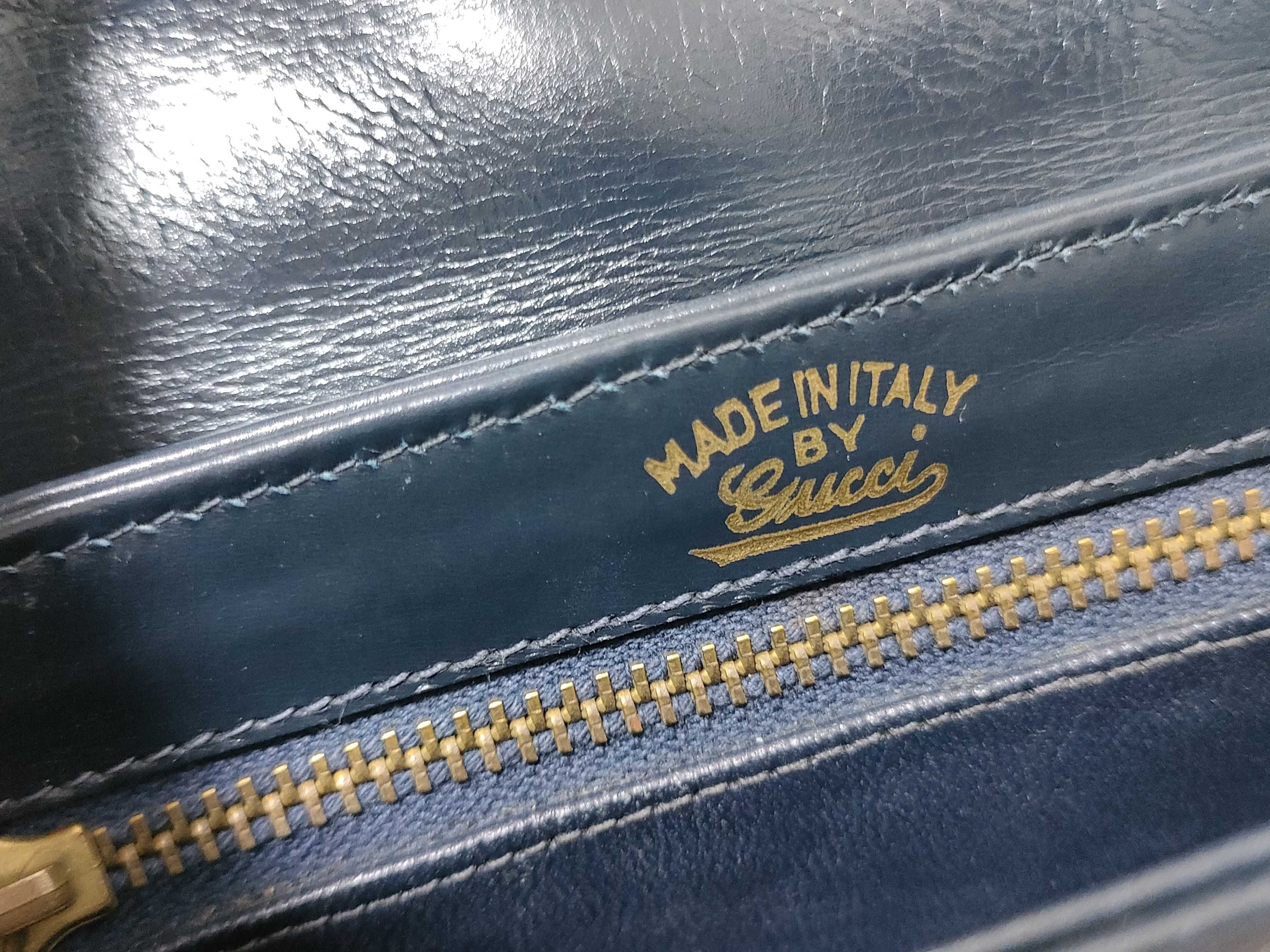 One-Shoulder Shoulder Bag — view 12