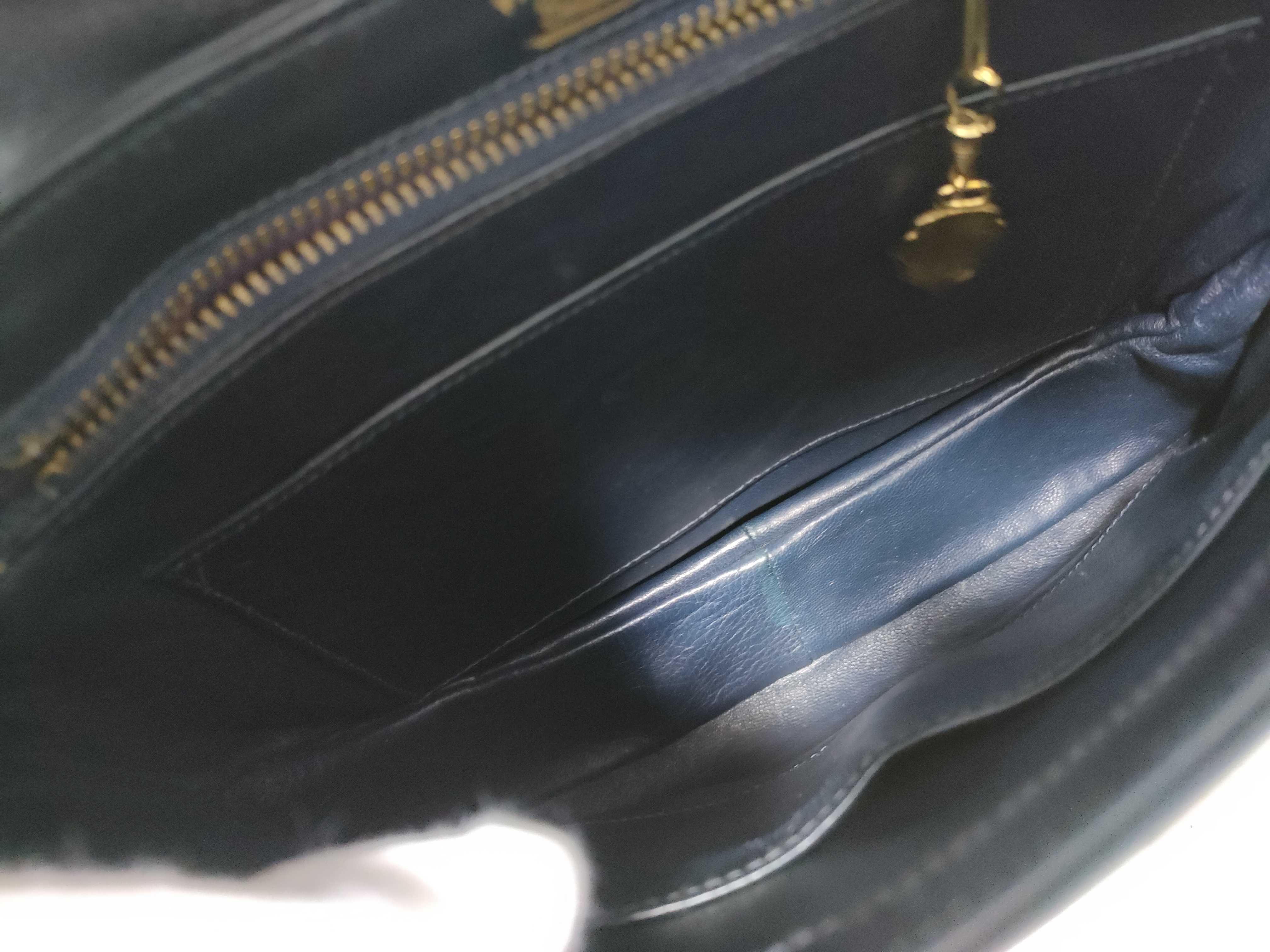 One-Shoulder Shoulder Bag — view 10
