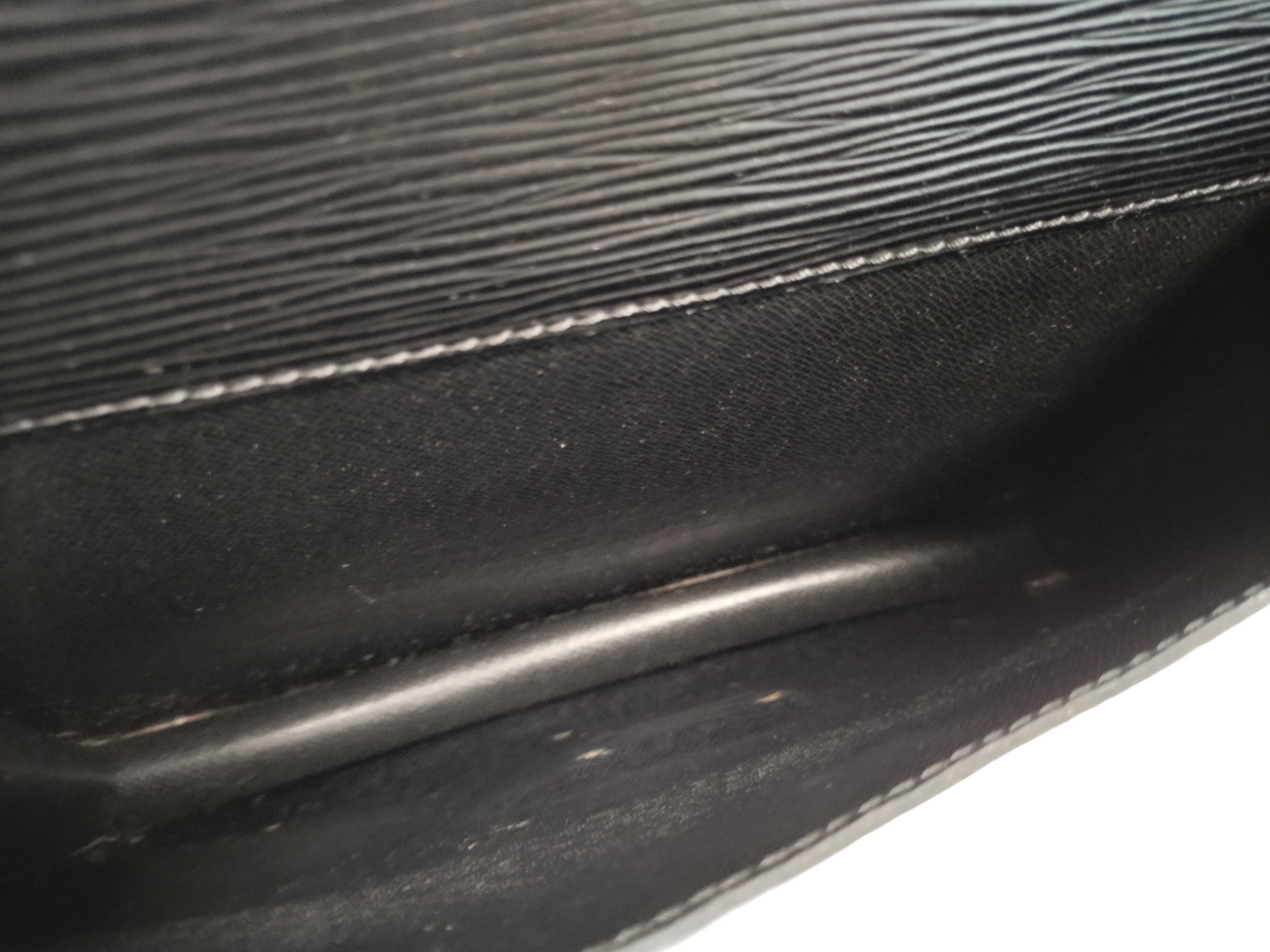 Epi / Epi / Serie Dragonne / M52612 / A20942 / 2-way bag — view 13