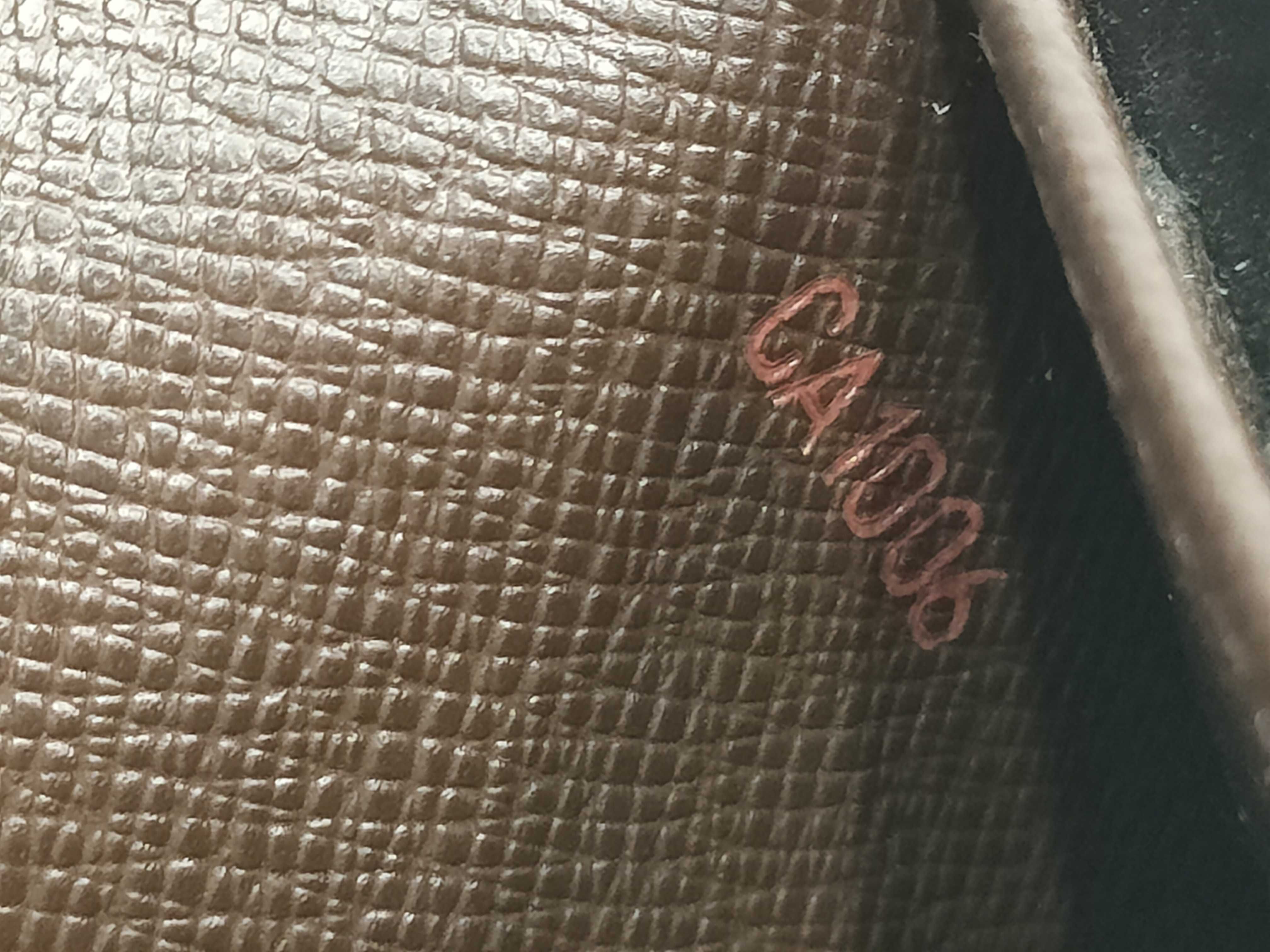 Damier Louis Vuitton Damier Wallet — view 14