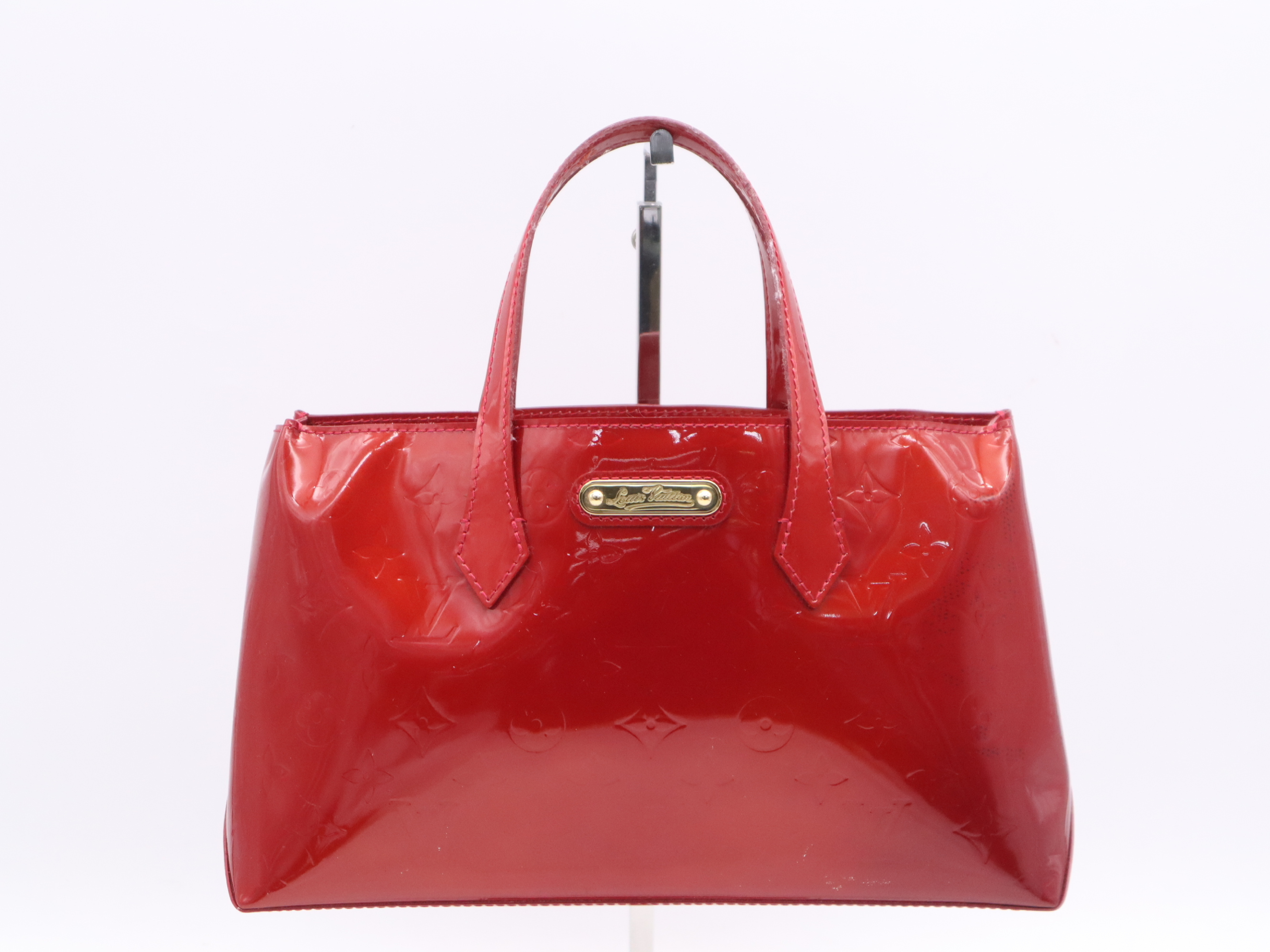 M93642 Vernis Wilshire PM Handbag
