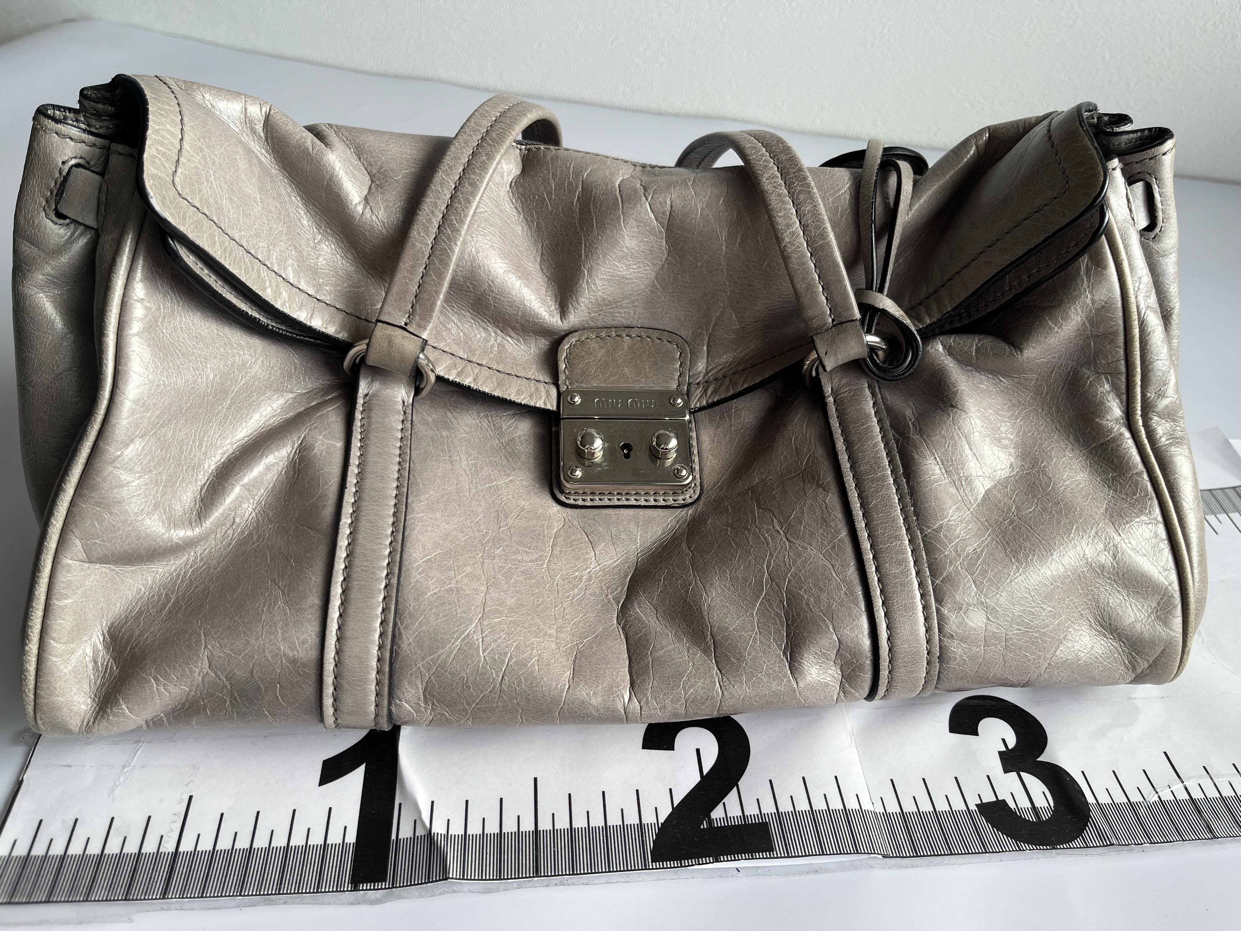 Vitello Luxe Tote Shoulder Bag, Gray Shoulder Bag — view 2