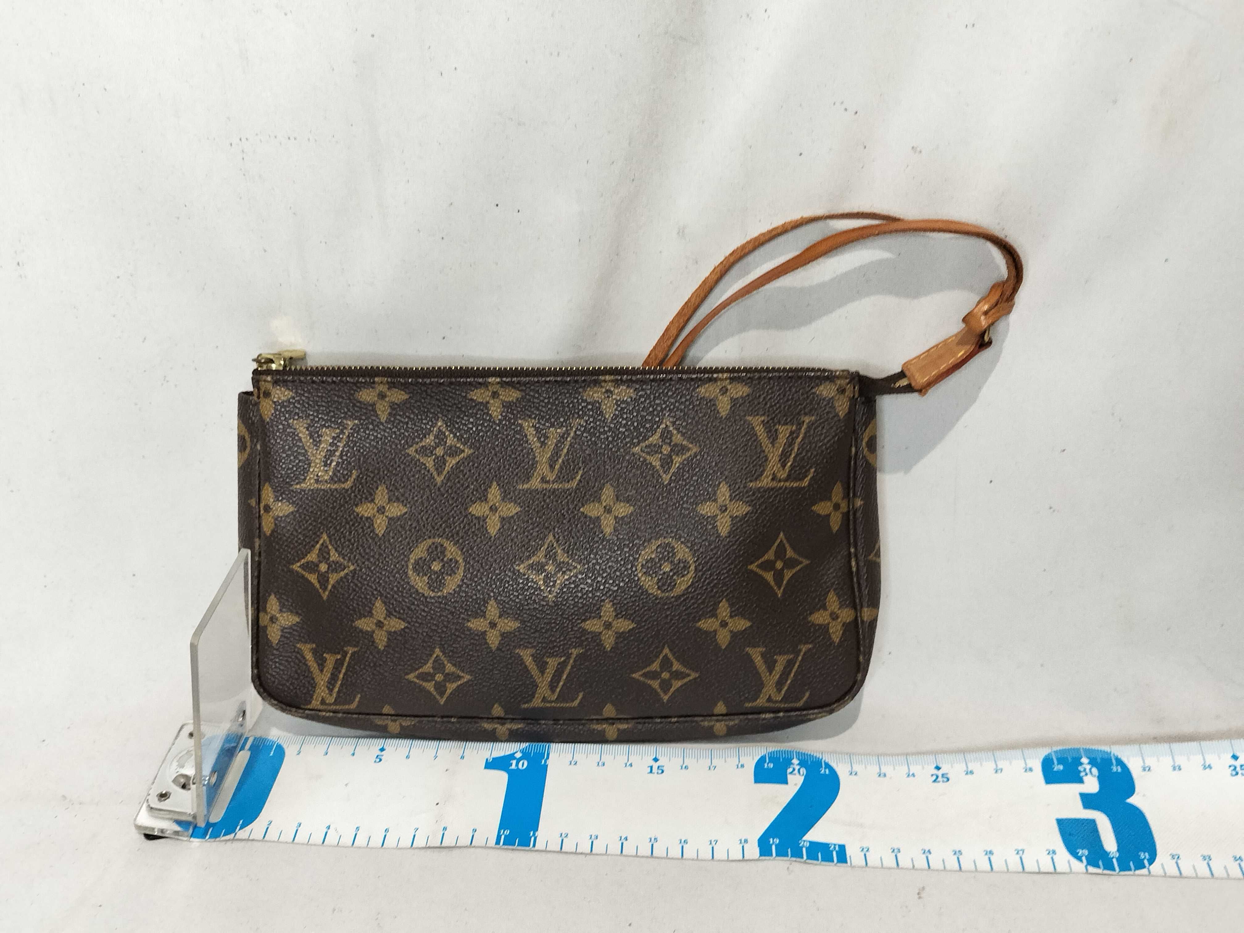 Monogram Accessoires AR0958 Handbag — view 2