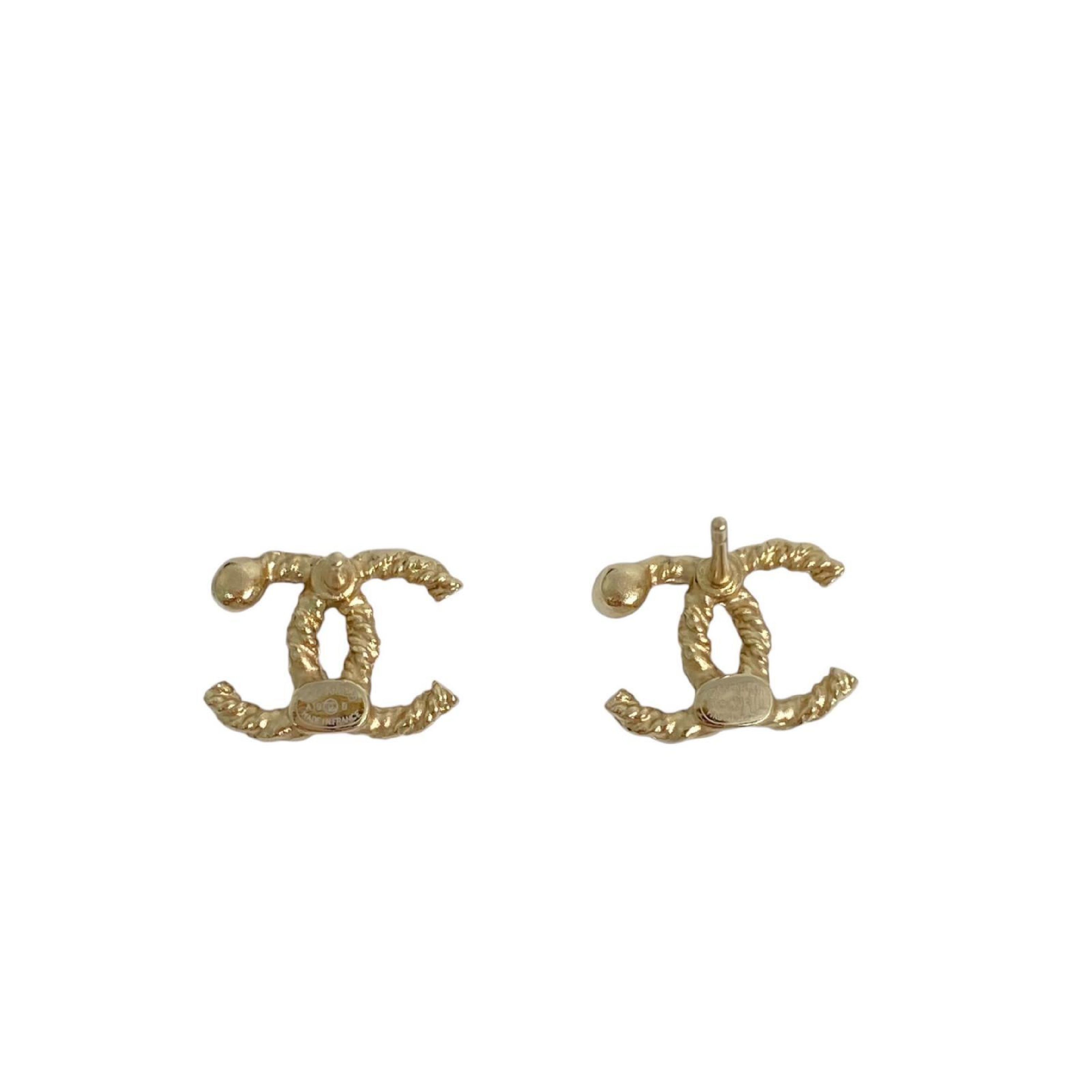 【*Shipped from: Hong Kong*】CHANEL ( ) Gold-colored Metal Coco Mark A19B Earrings — view 6