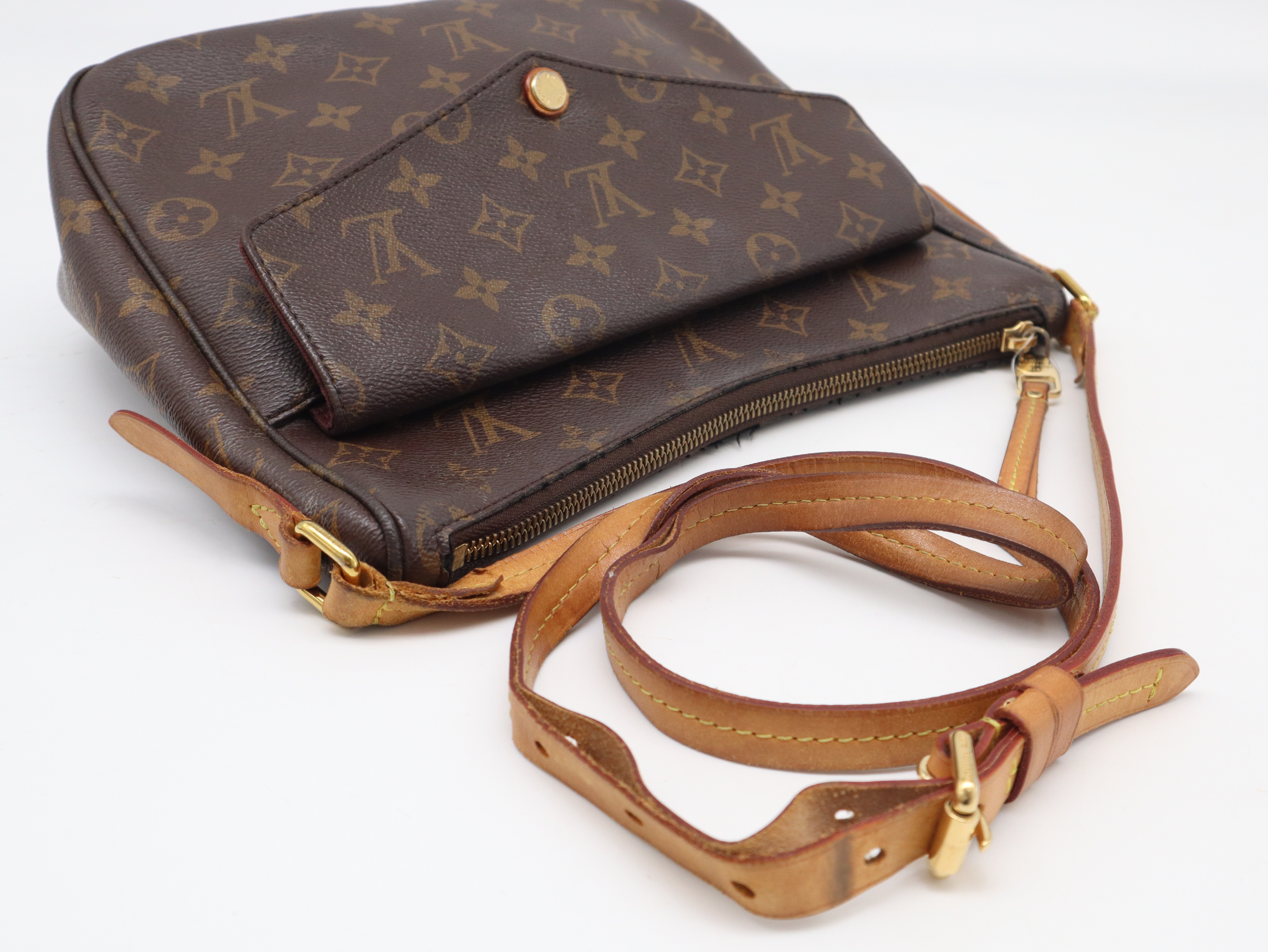 M41679 Monogram Mabillon Shoulder Bag with Dust Bag — view 6