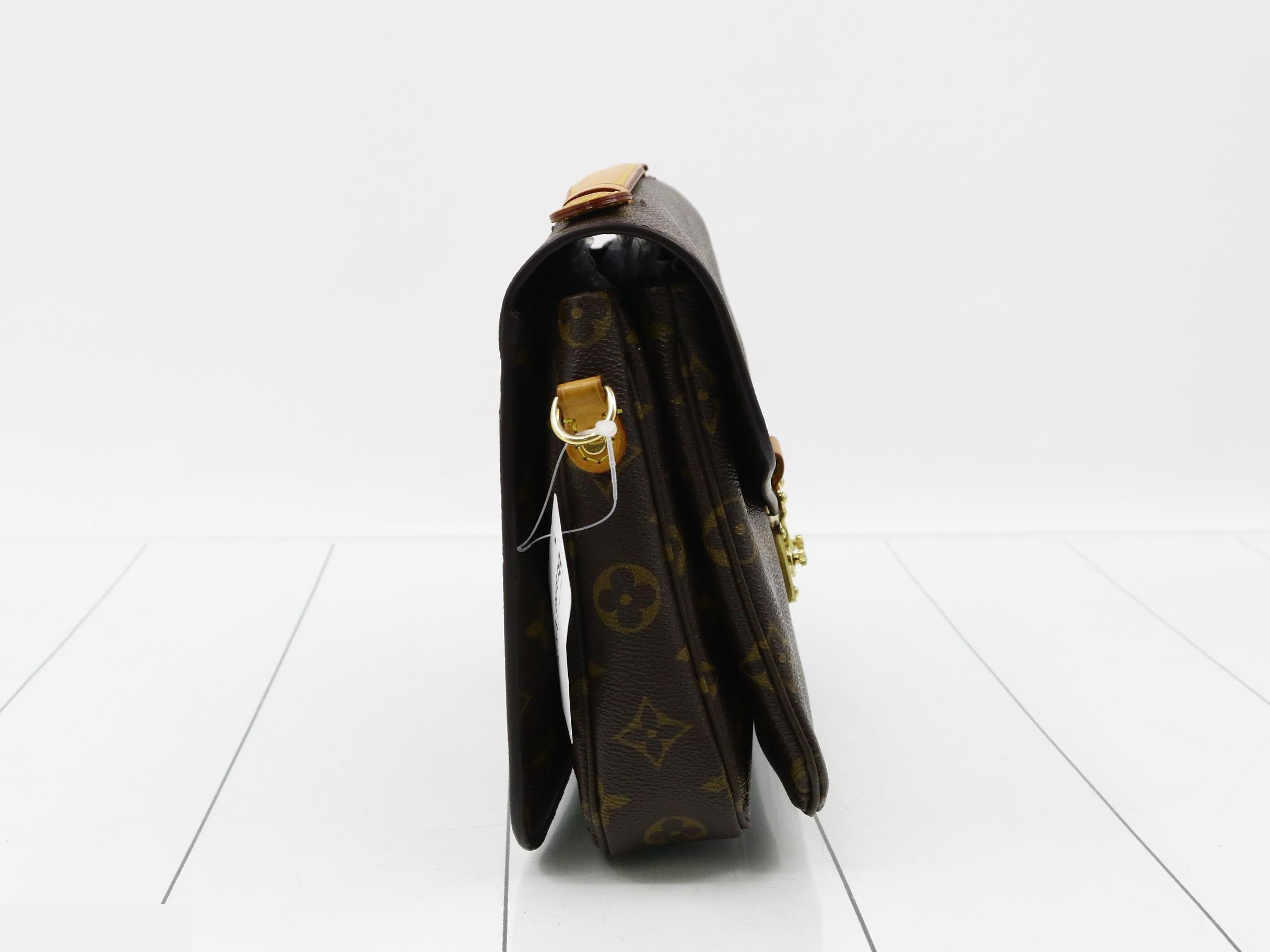 Monogram Pochette Metis MM 2-Way Handbag — view 4