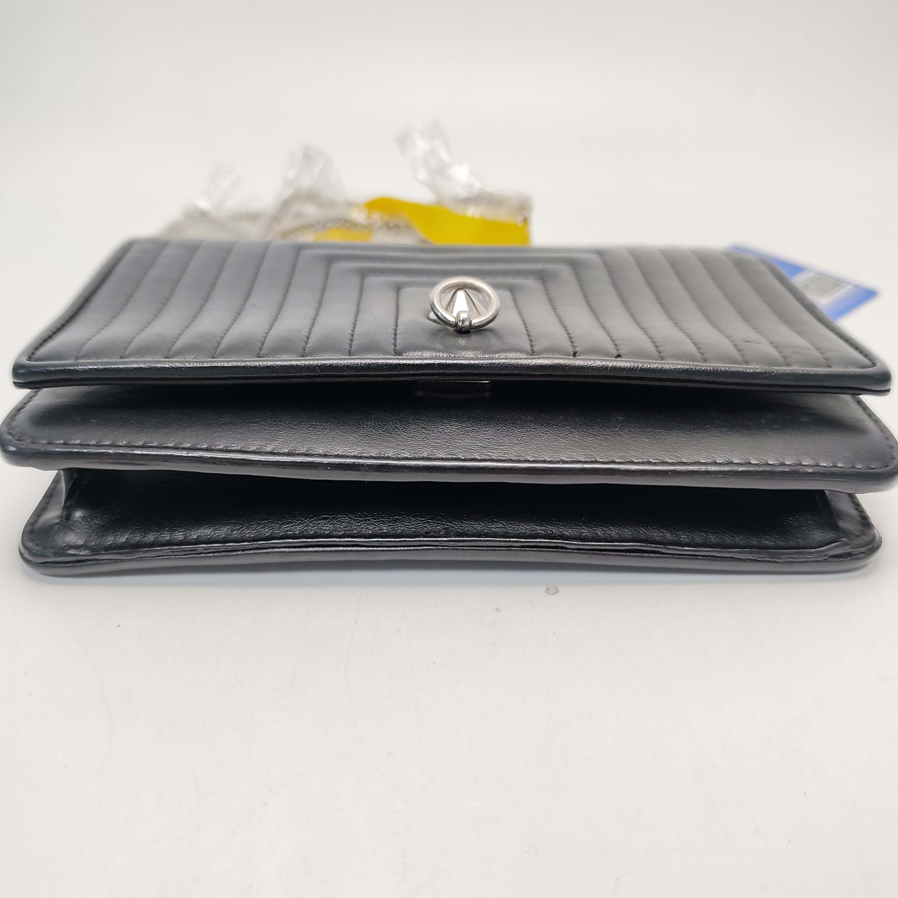 【*Shipped from: China*】FENDI Leather Shoulder Bag — view 3