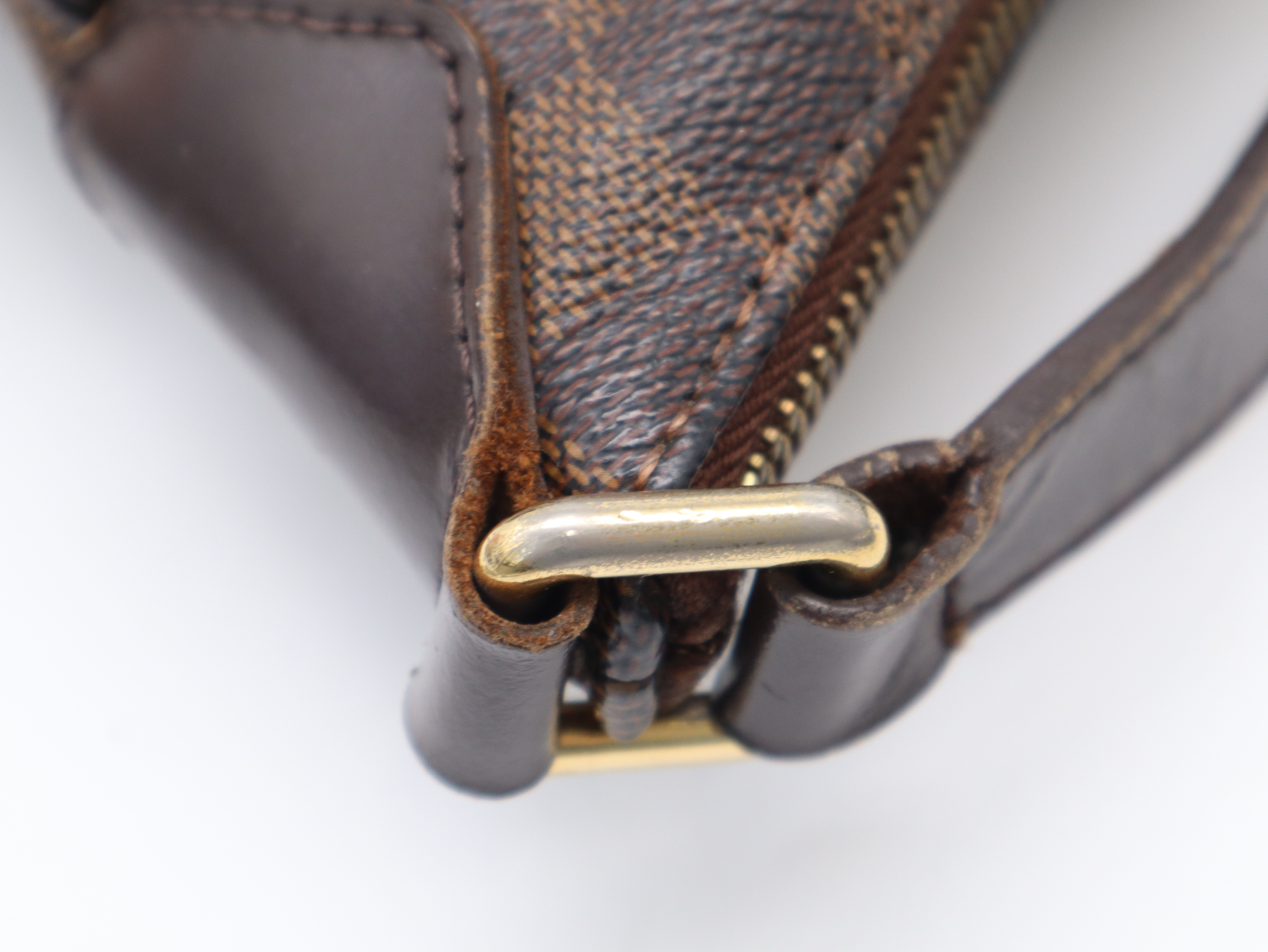N42251 Damier Bloomsbury PM Shoulder Bag — view 7