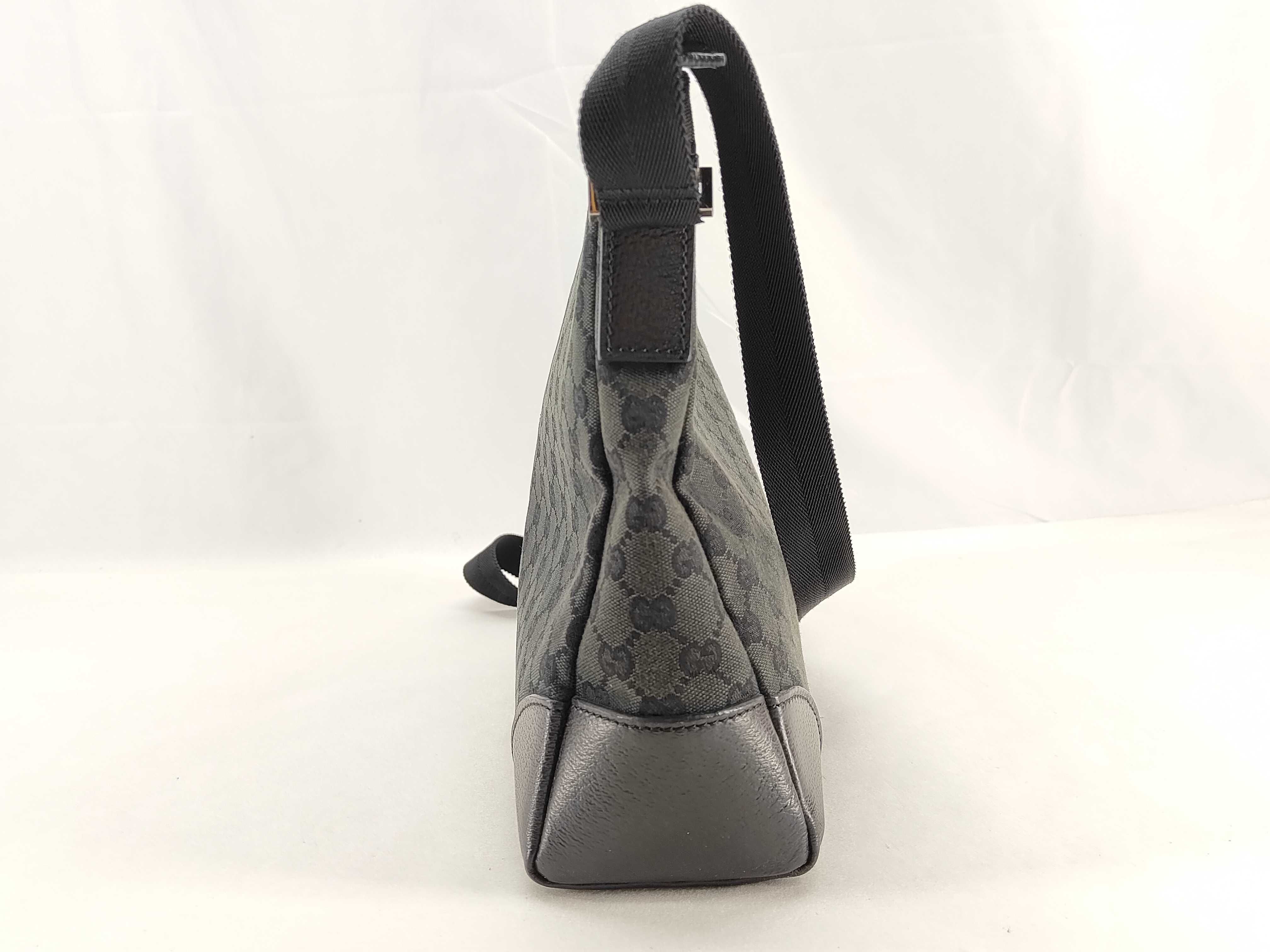 GG Canvas Shoulder Bag, Black — view 3