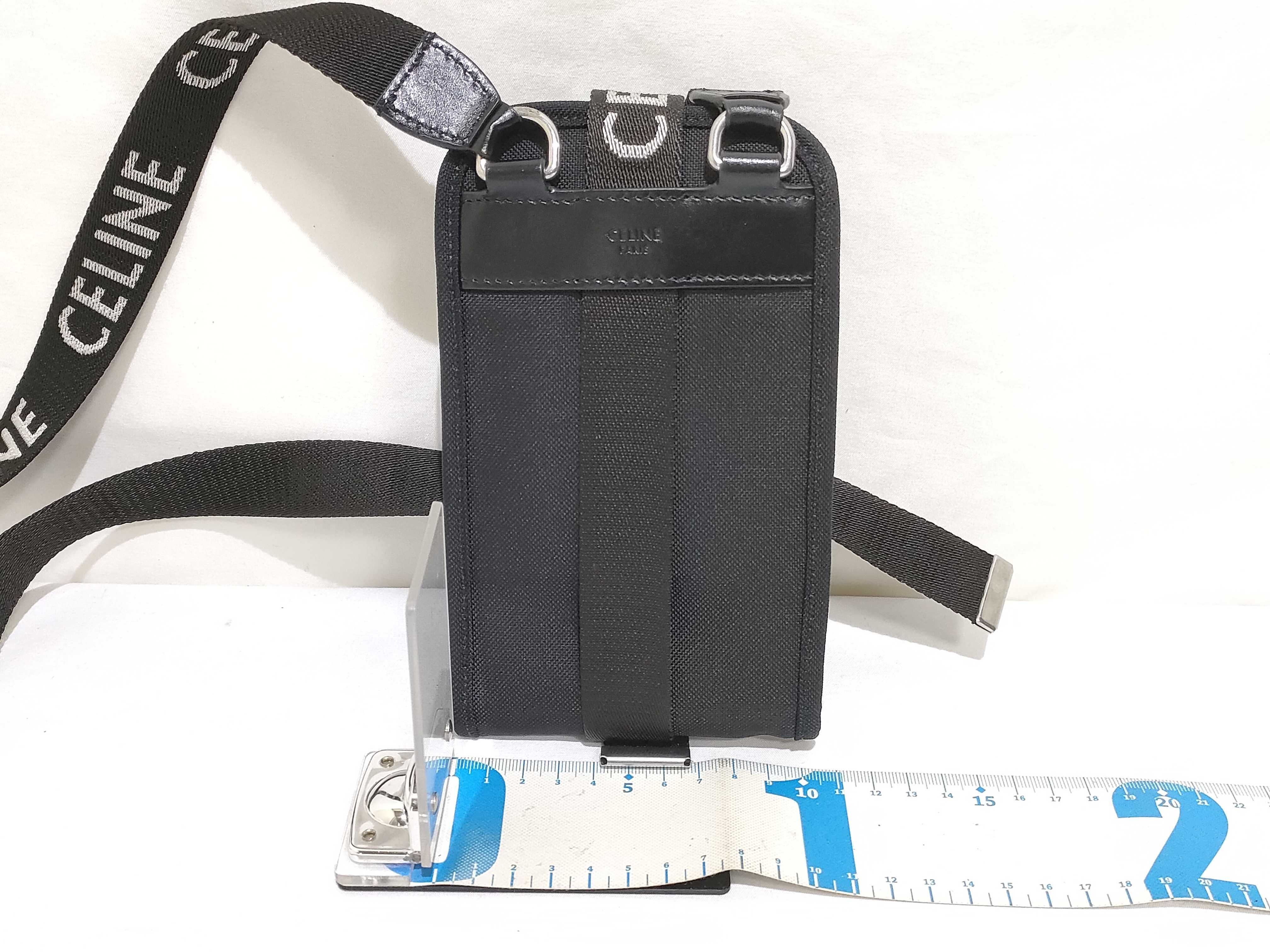 Trekking Mobile Pouch Black Shoulder Bag — view 2