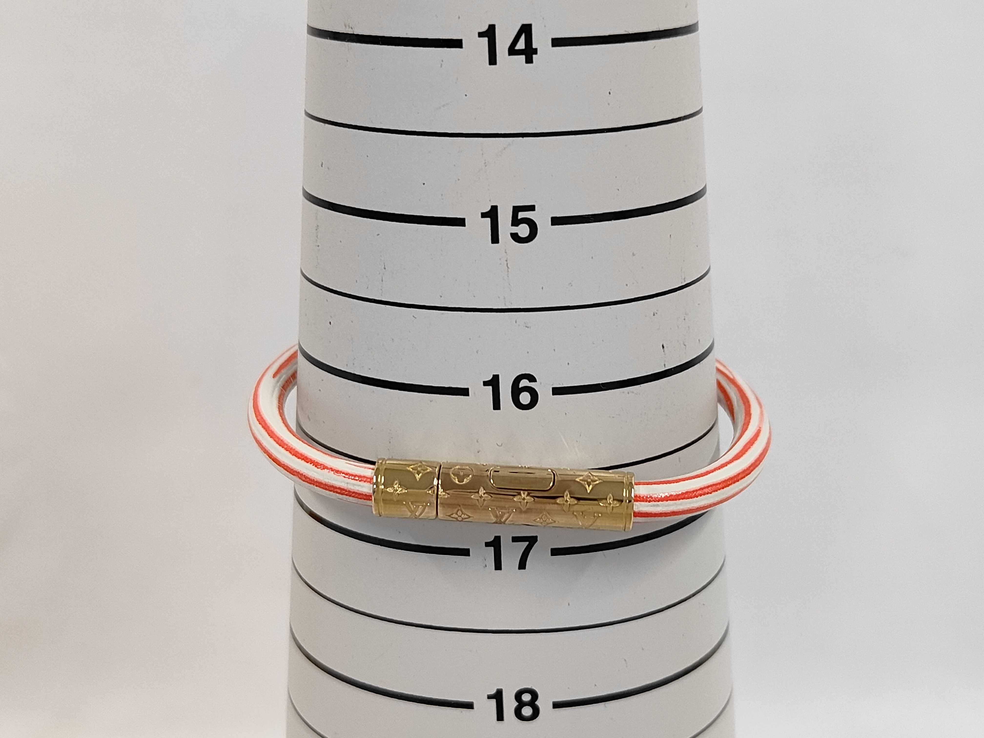 Epi Bracelet LV Confidential Bracelet Accessory BC0117 Bracelet/Bangle — view 4