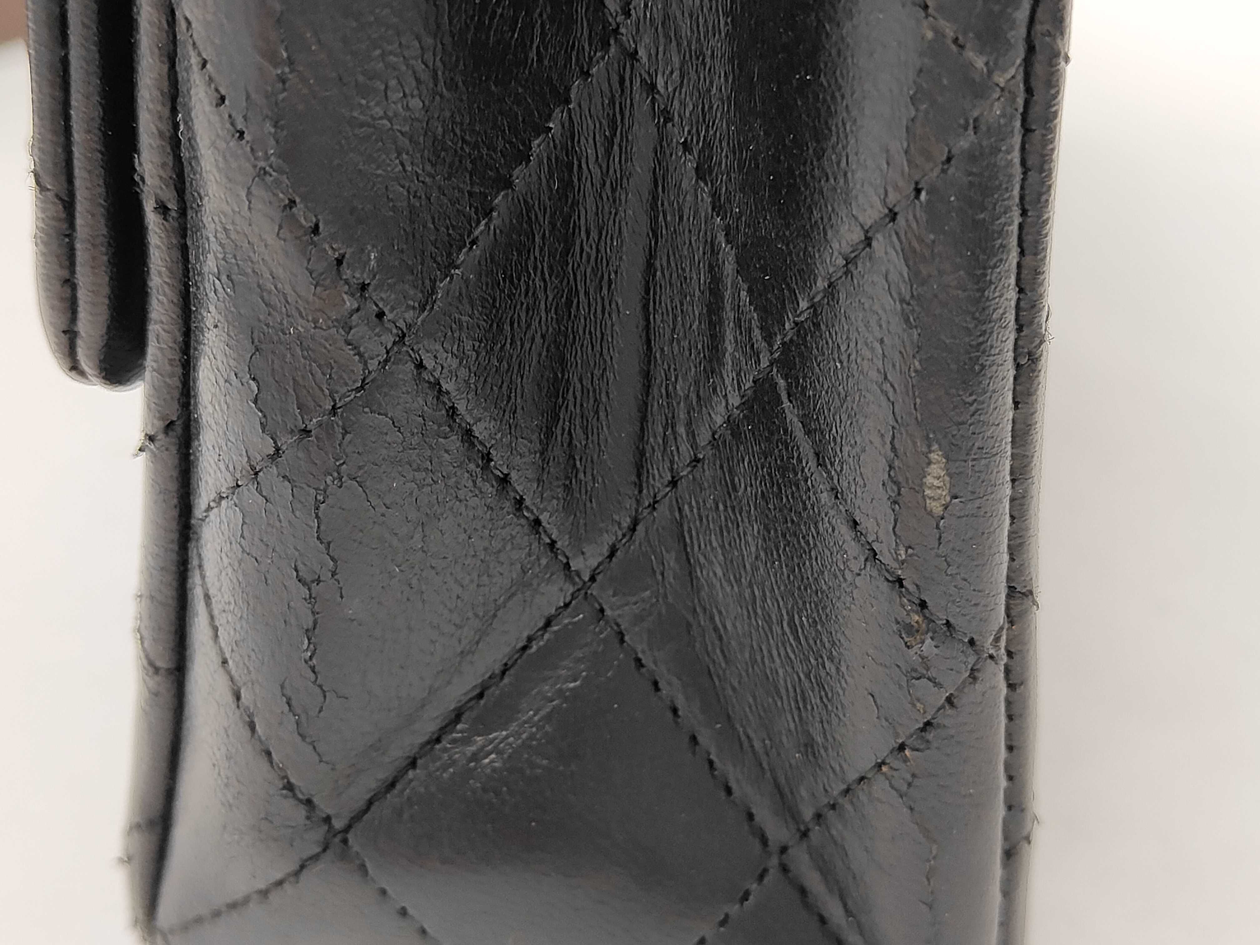Matelassé Shoulder Bag Handbag — view 12