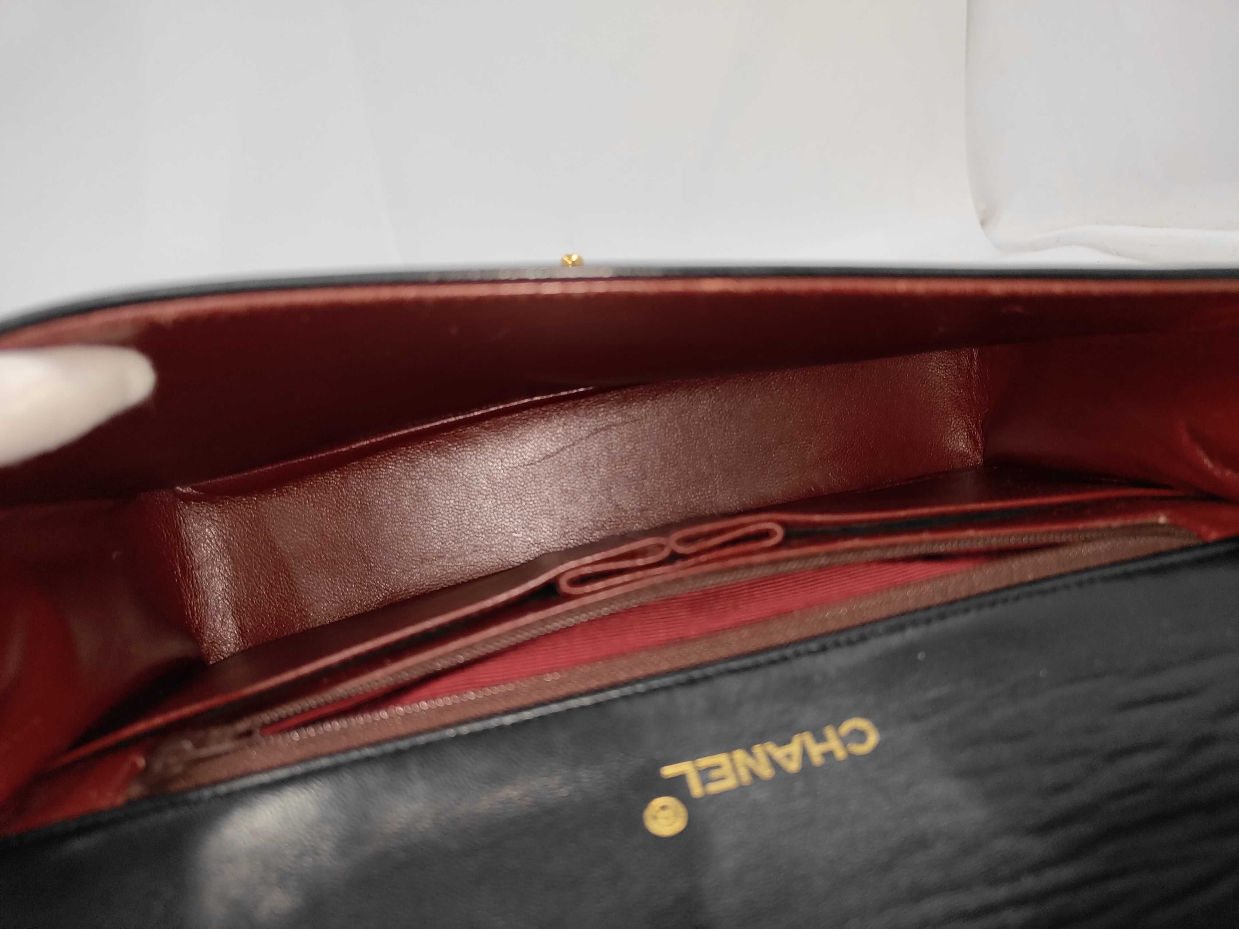 Matelassé Shoulder Bag Handbag — view 5