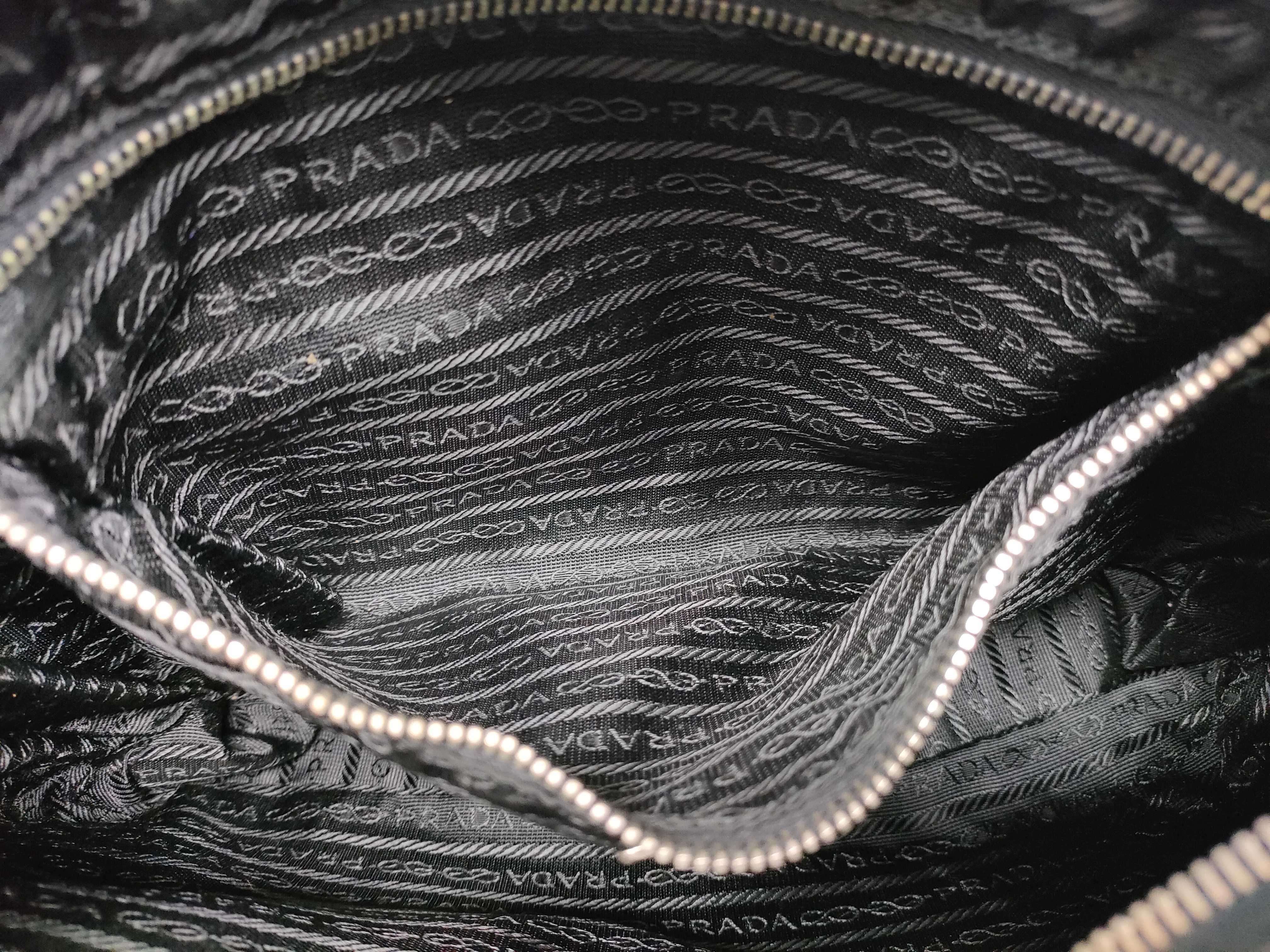 Nylon Prada Shoulder Bag Triangle Logo Nylon Leather Tote Bag — view 11