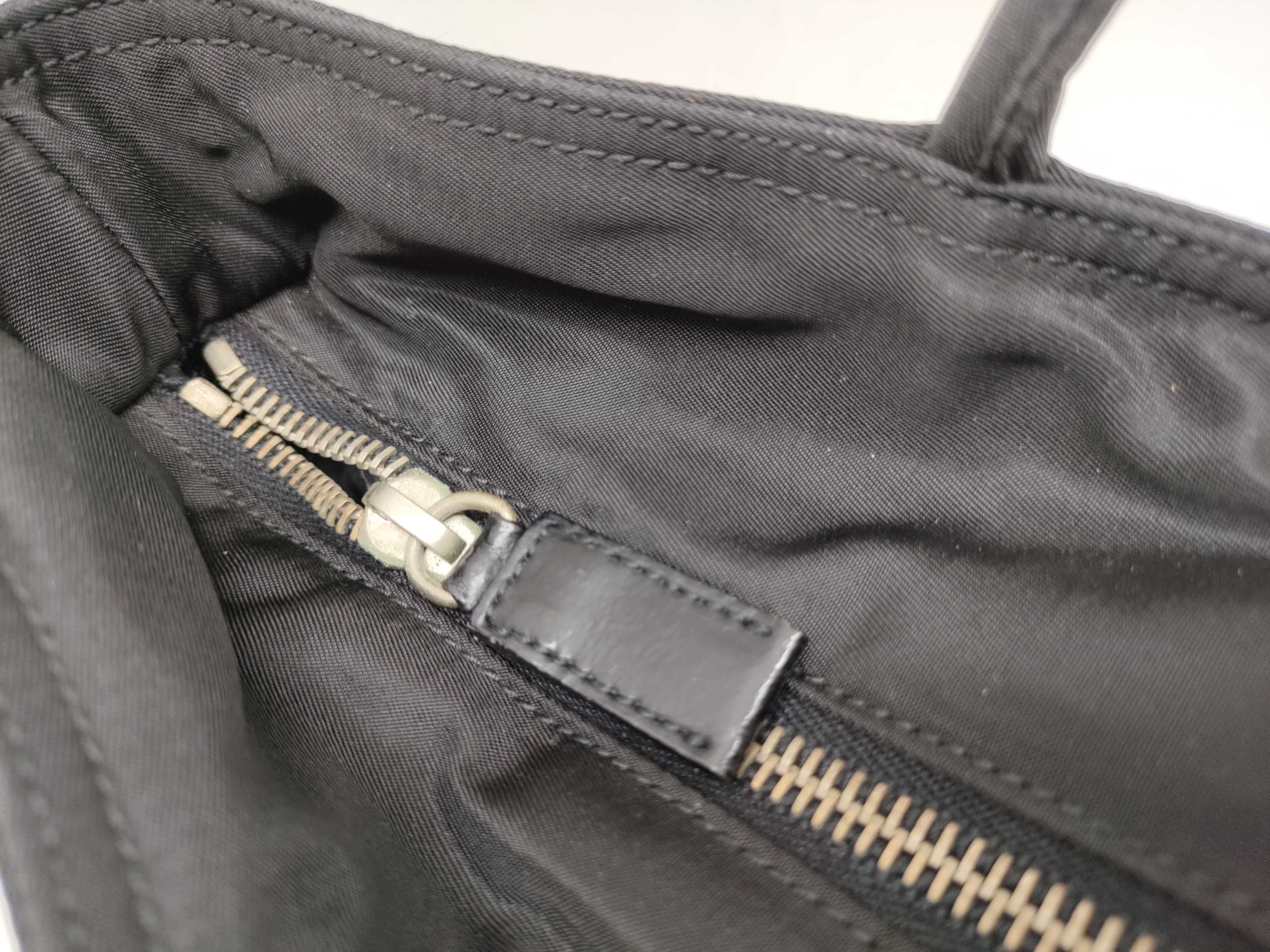Nylon Prada Shoulder Bag Triangle Logo Nylon Leather Tote Bag — view 14