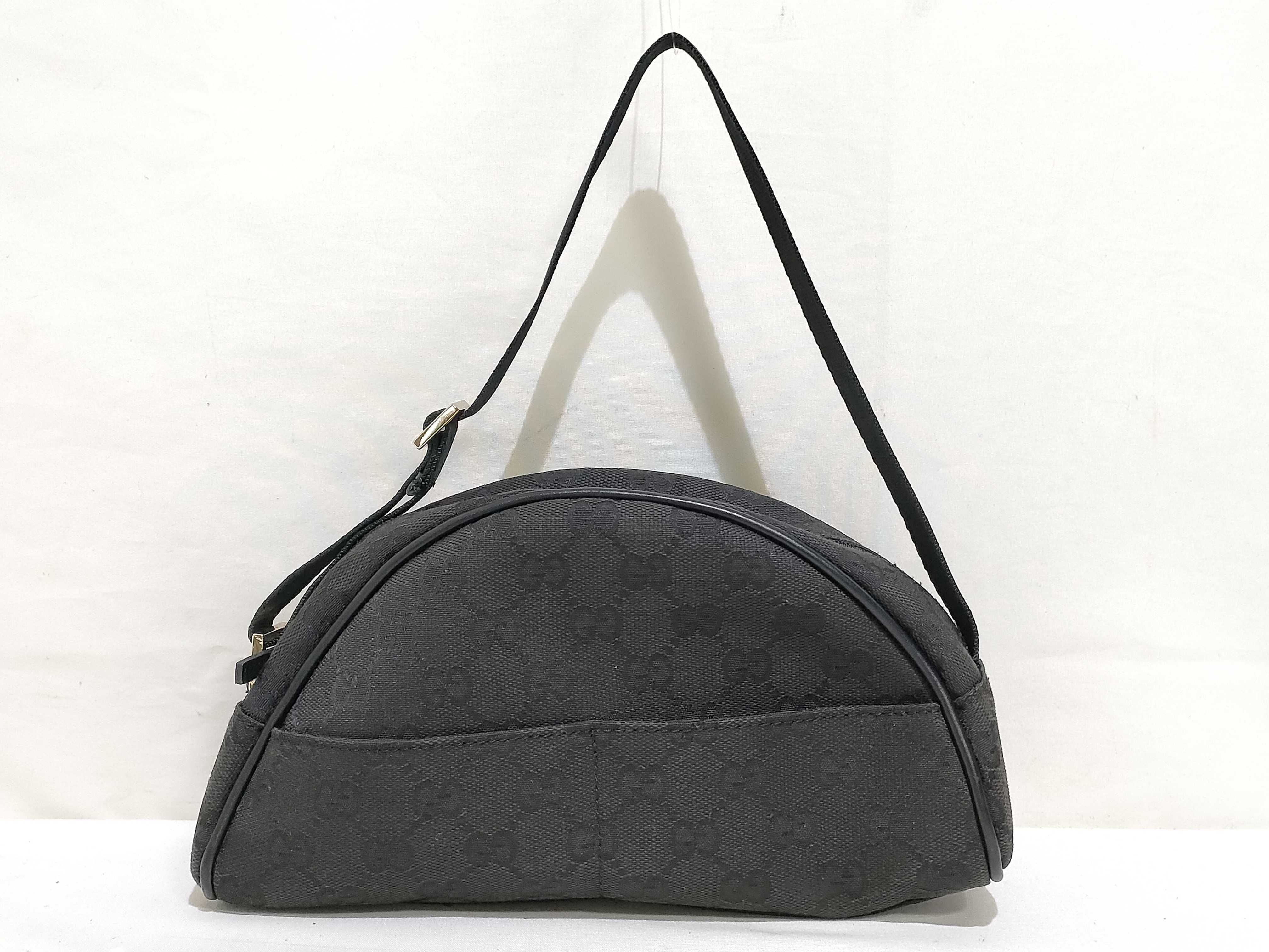 GG Canvas Accessory Pouch Handbag GG Canvas Half Moon 90781 Shoulder Bag Handbag
