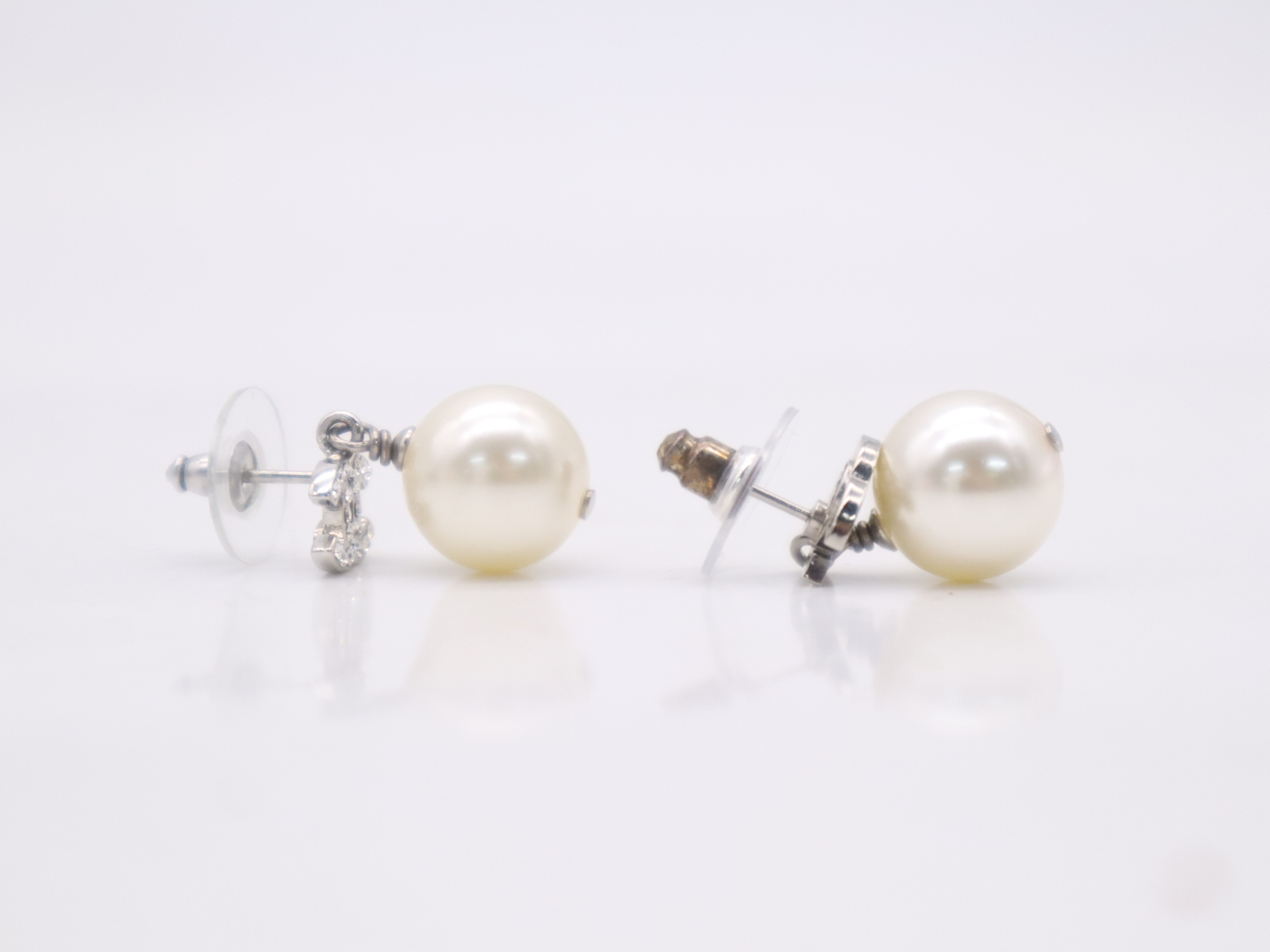 A36138 Glass Stone/Faux Pearl/Metal Coco Mark Earrings (Faux Pearl Rhinestone, with Storage Bag and Box) — view 6
